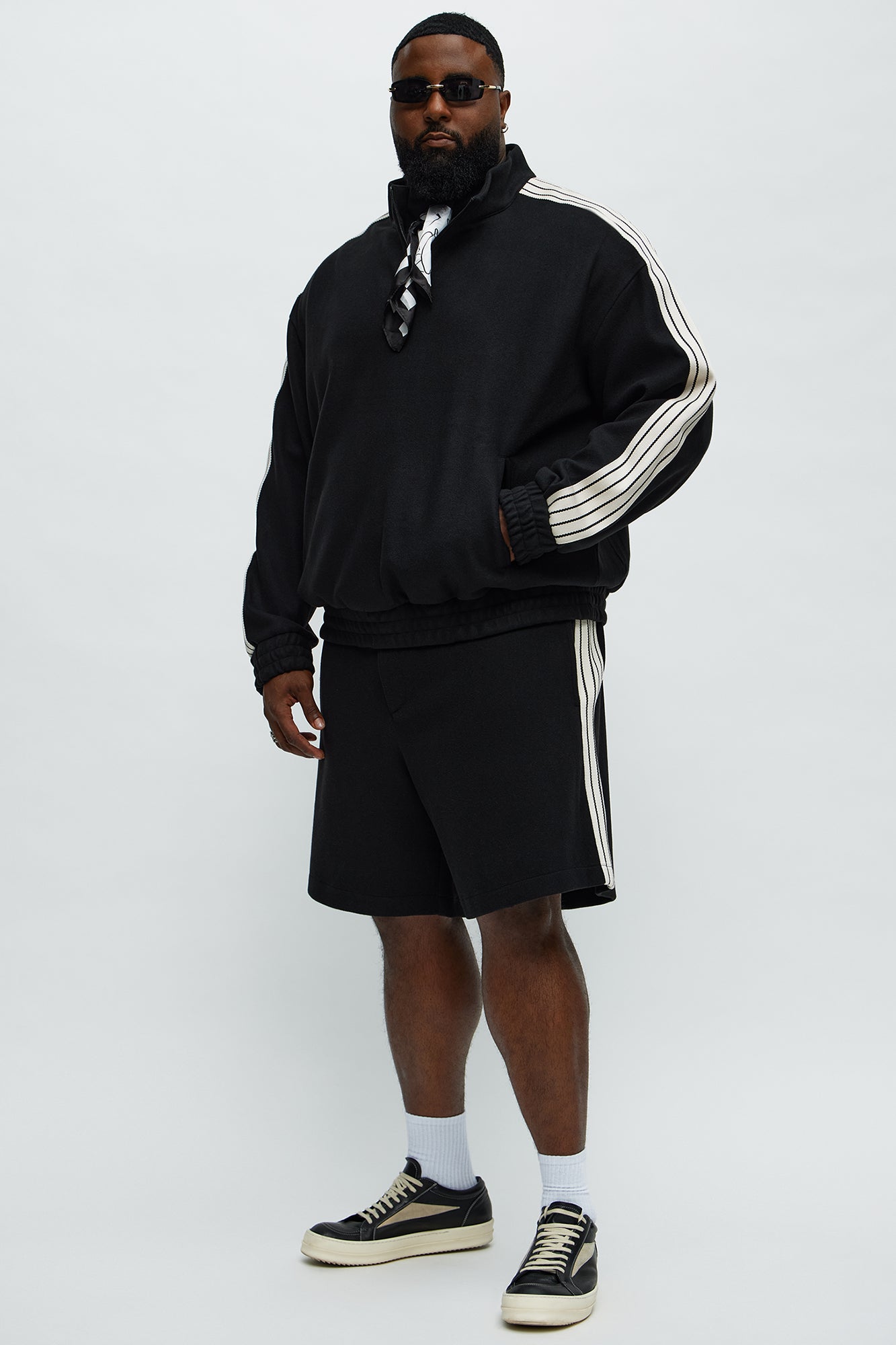Tyson Resort Relaxed Shorts - Black