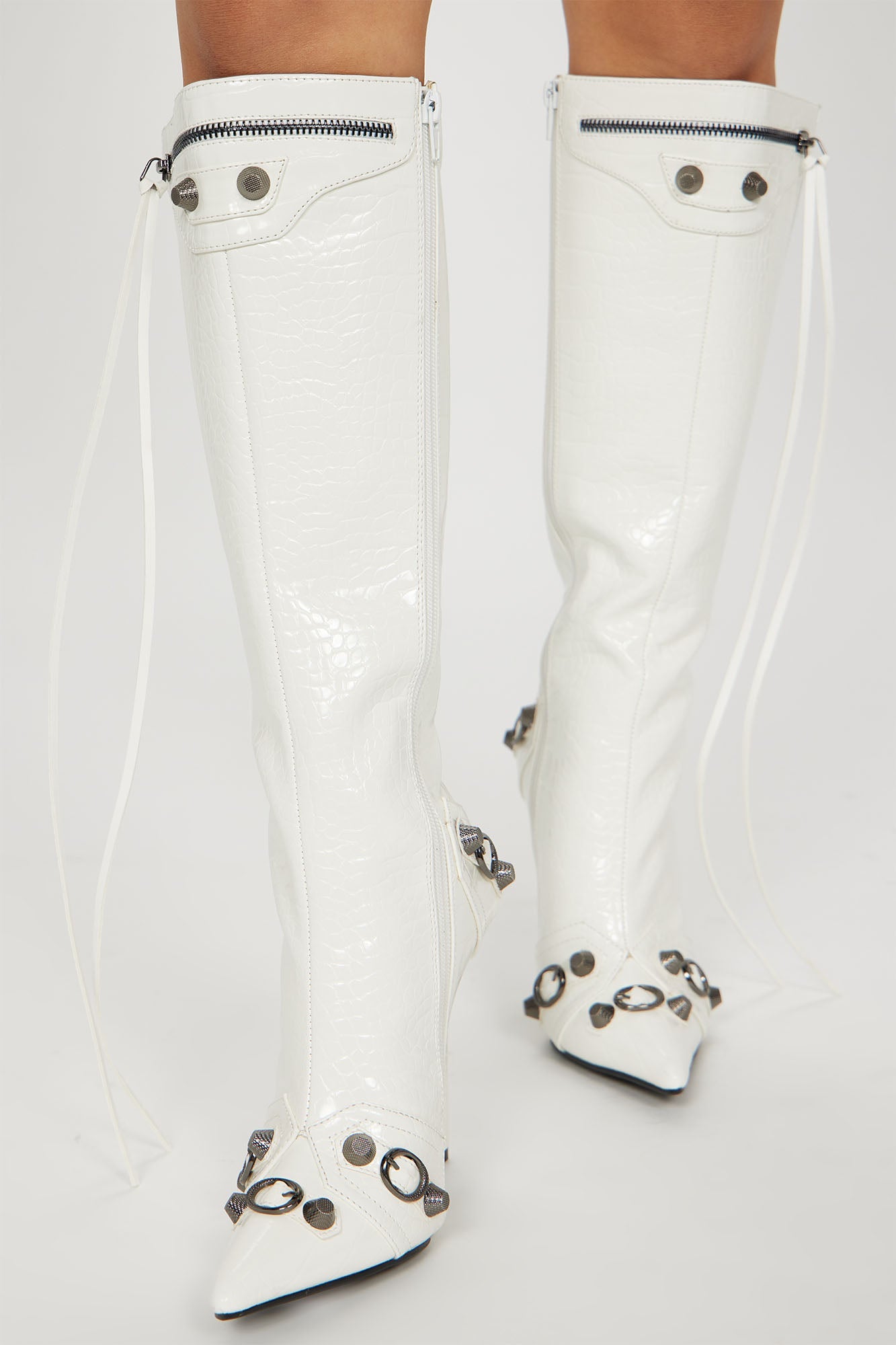 Weekend Exclusive Knee High Boots - White