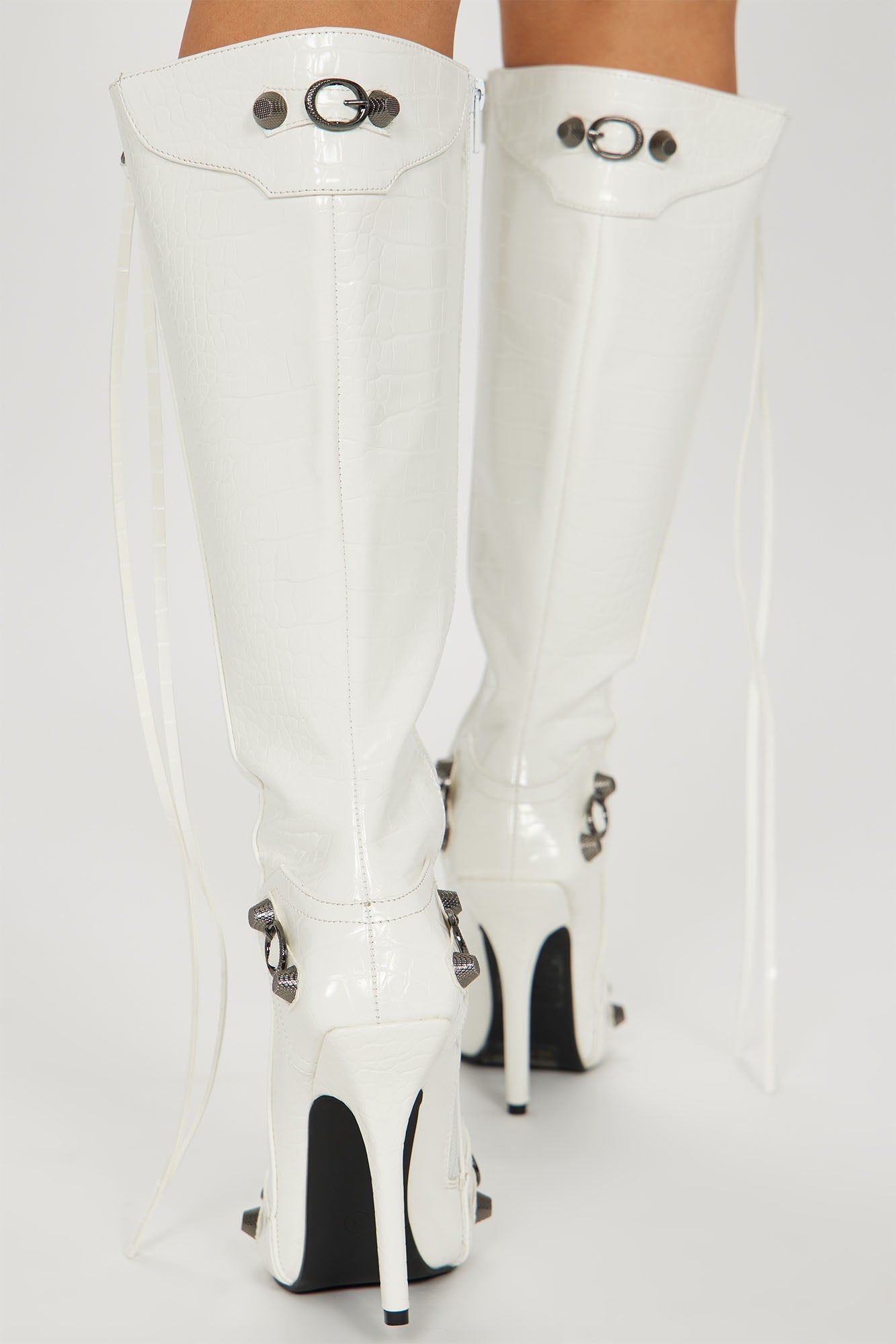 Weekend Exclusive Knee High Boots - White