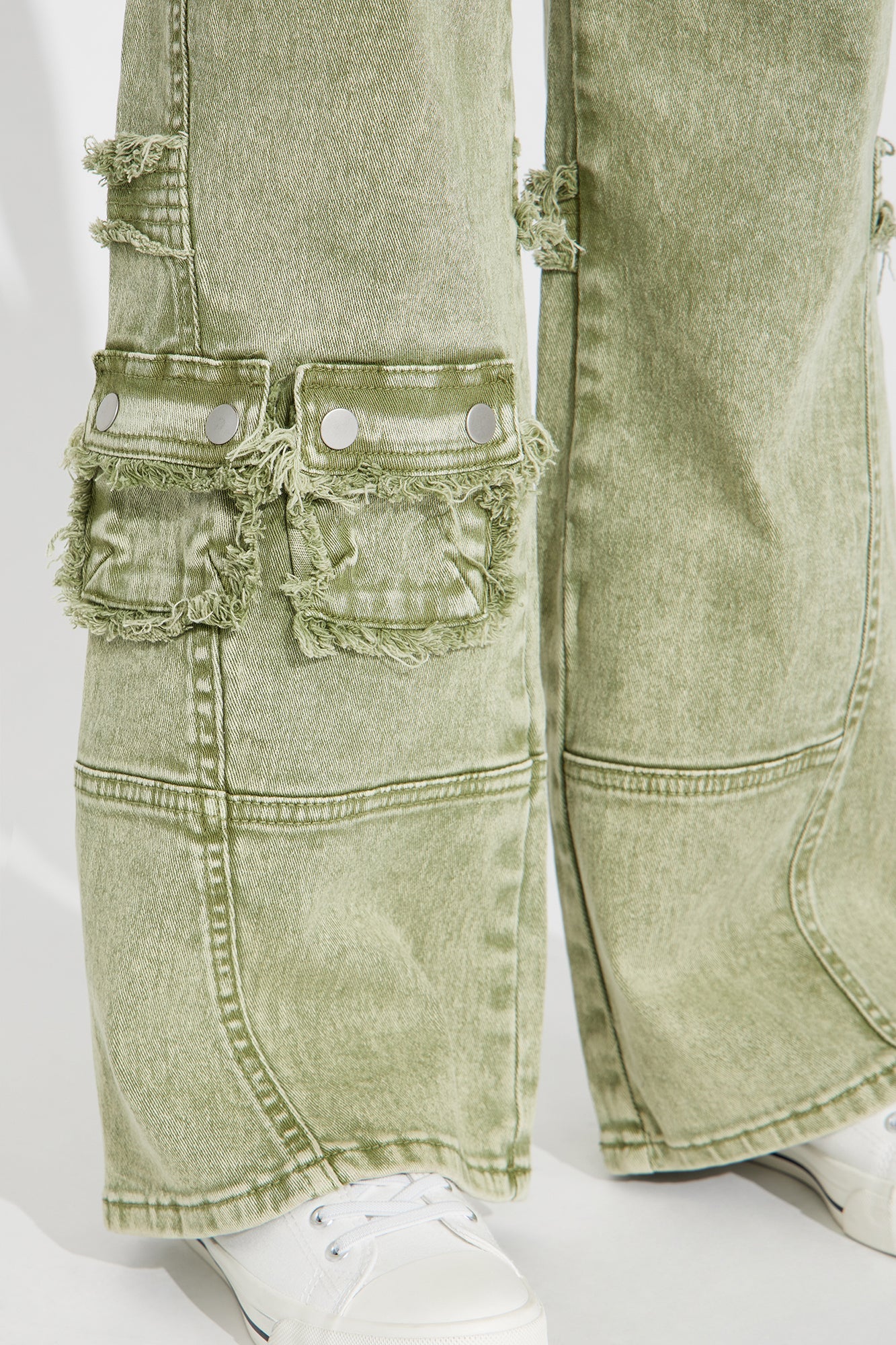 Mini Gillie Cargo Fray Pocket Jean - Green