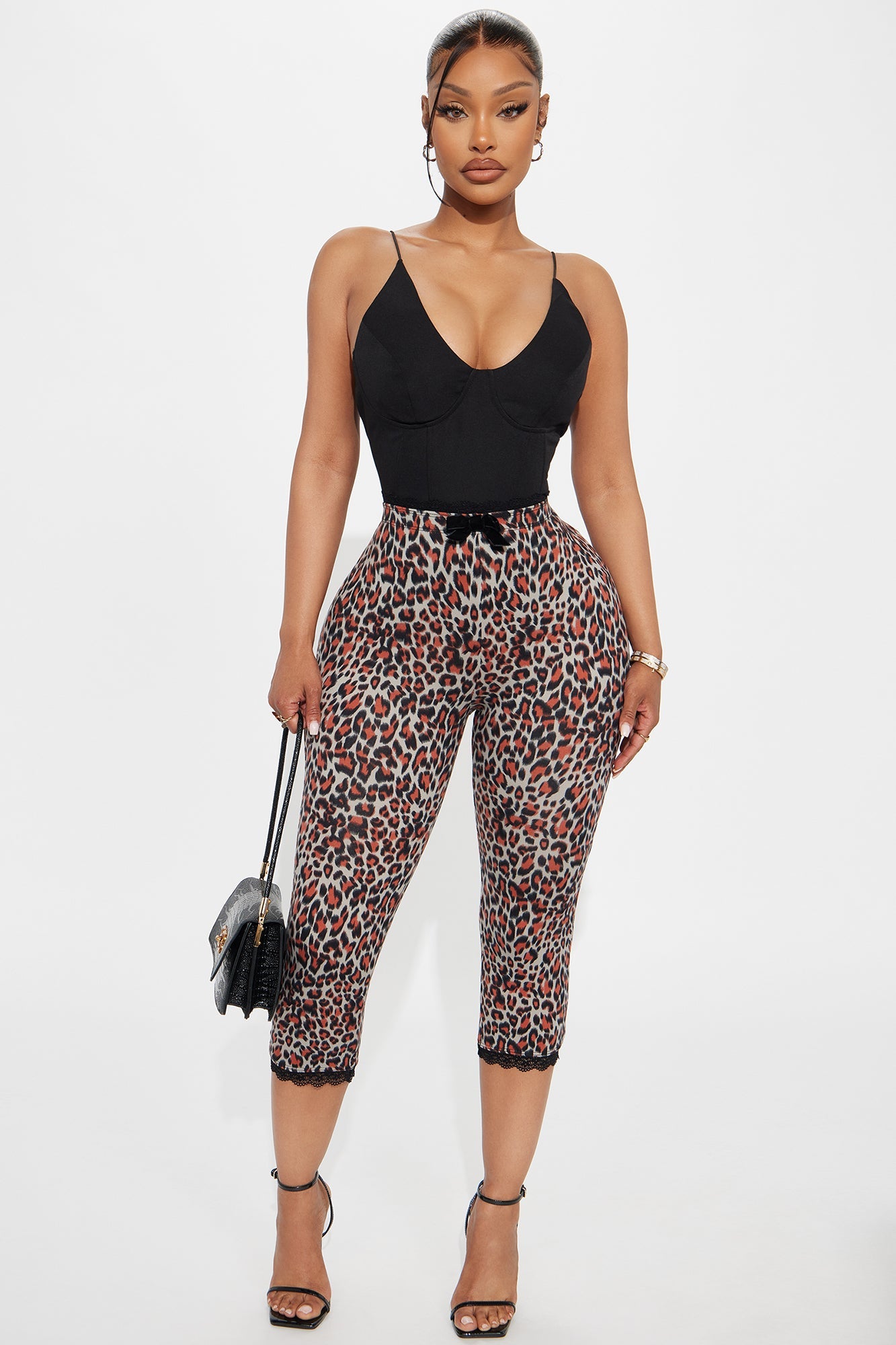 Florentina Lace Trim Capri Legging - Burgundy/combo