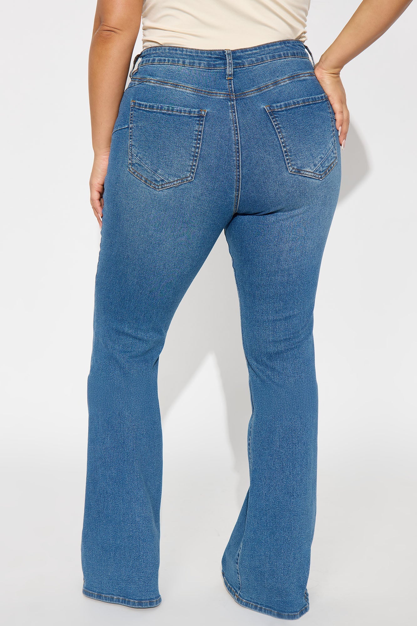 Tall Vibe Check Curvy Stretch Flare Jeans - Medium Wash