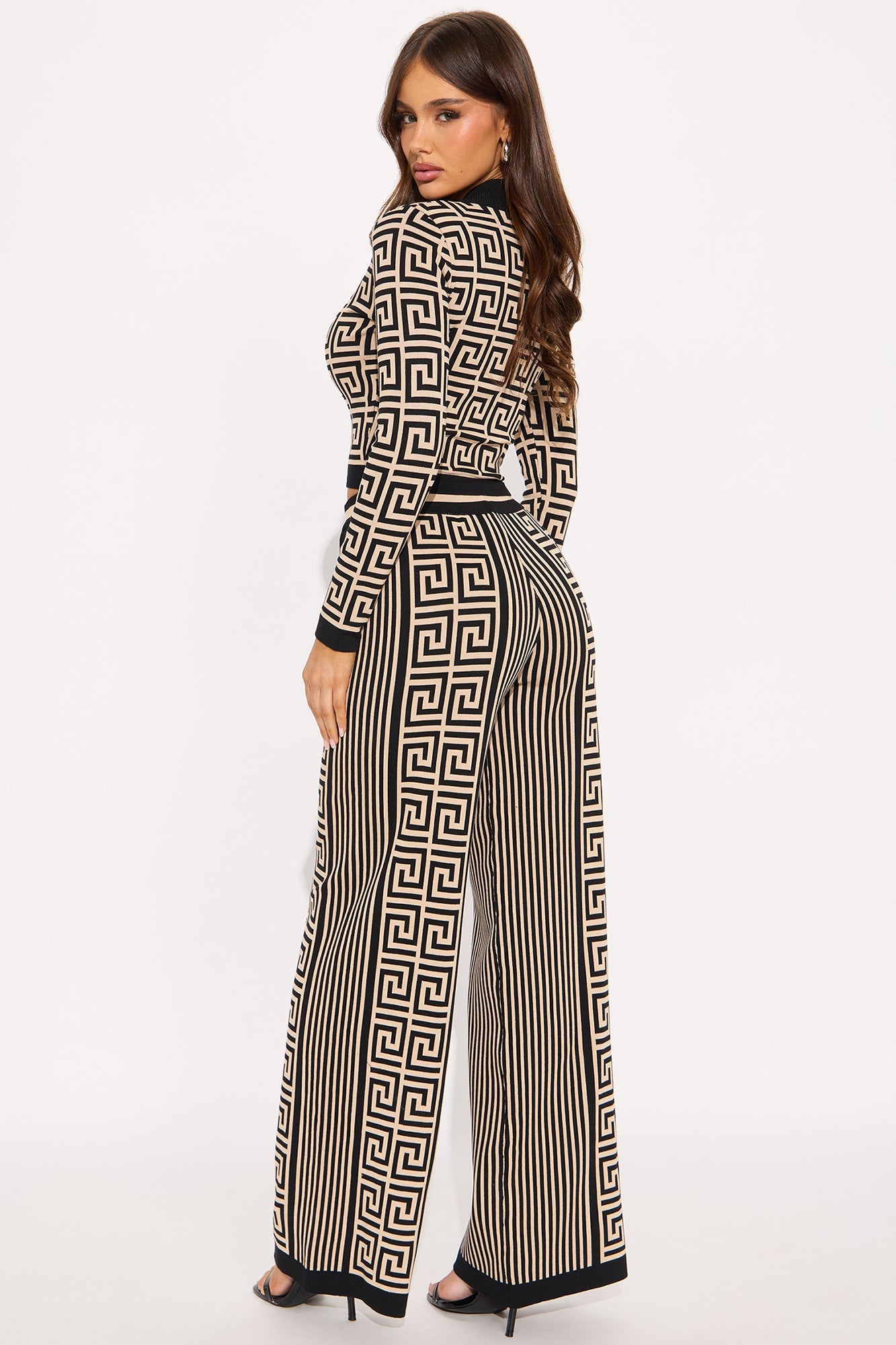 Stay Pretty Sweater Pant Set - Black/combo