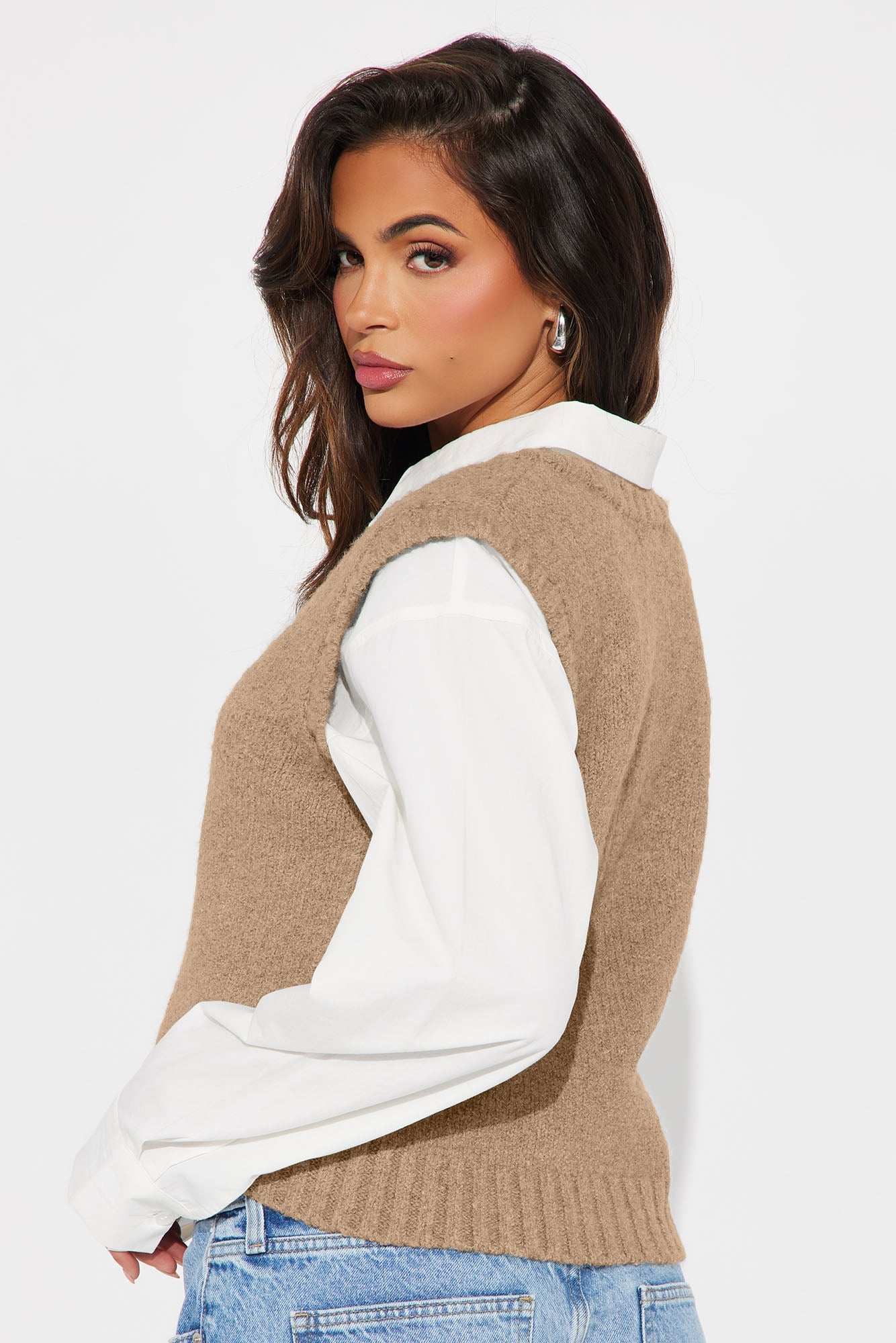Top Scholar Sweater Vest - Beige