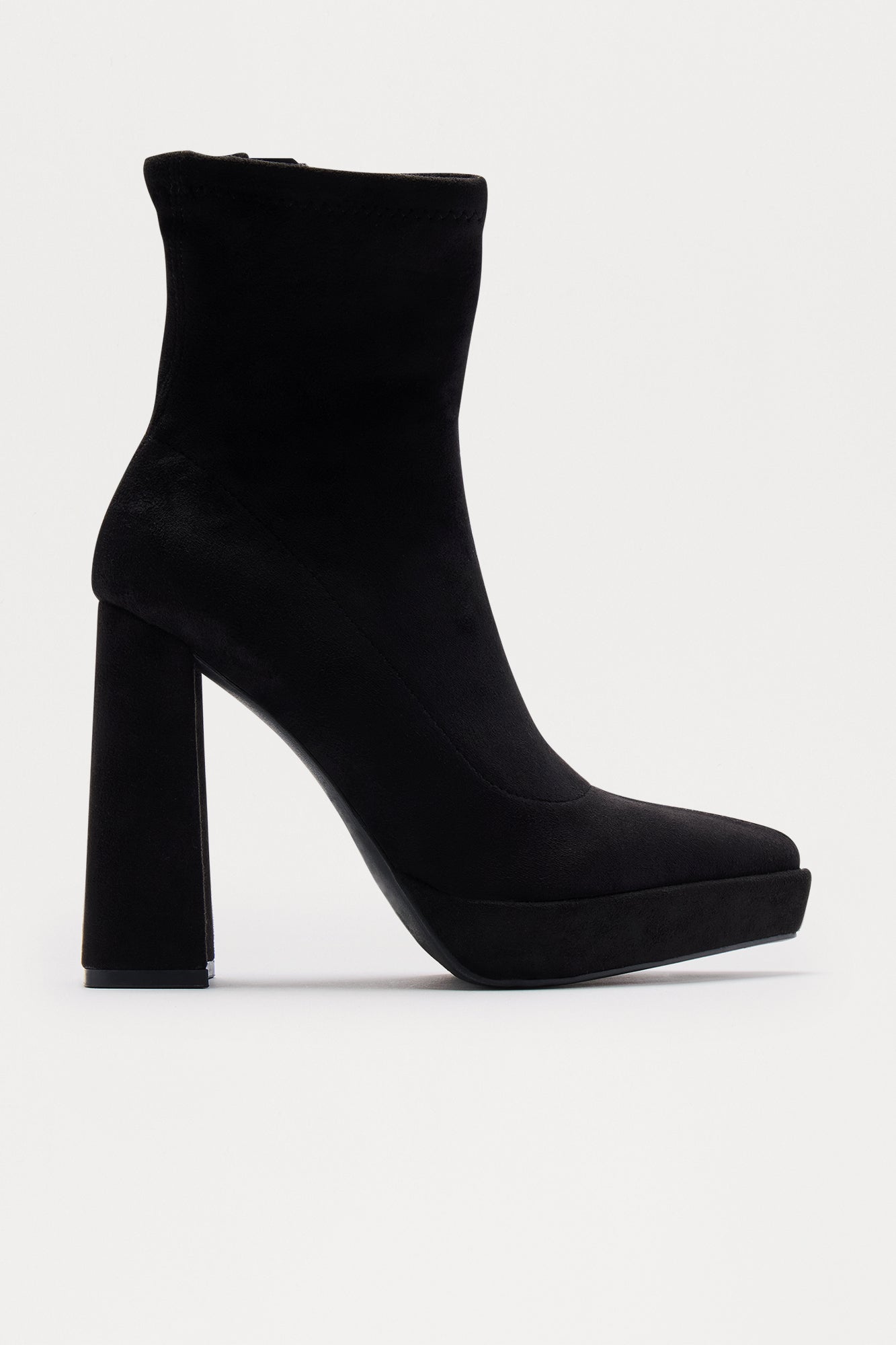 Finnegan Block Heel Booties - Black/Black