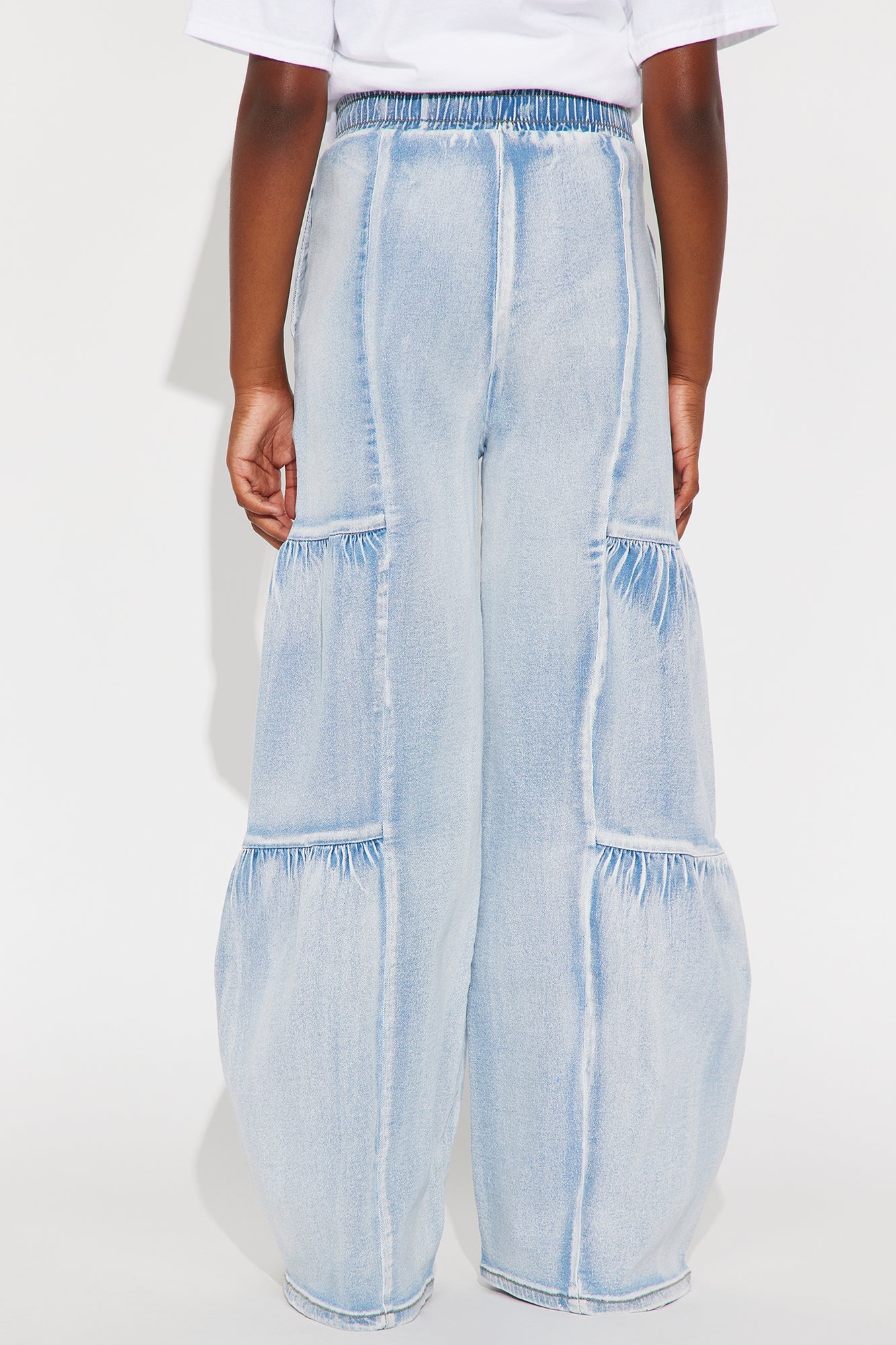 Mini Goin With The Flow Easy Fit Jeans - Light Wash