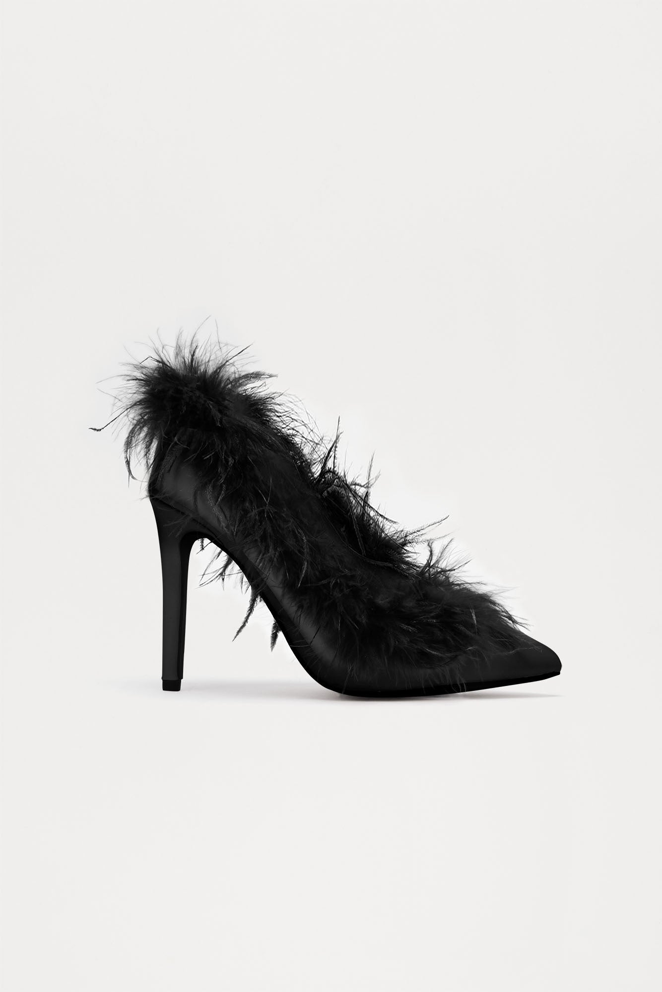 Minette Feather Trim Pumps - Black