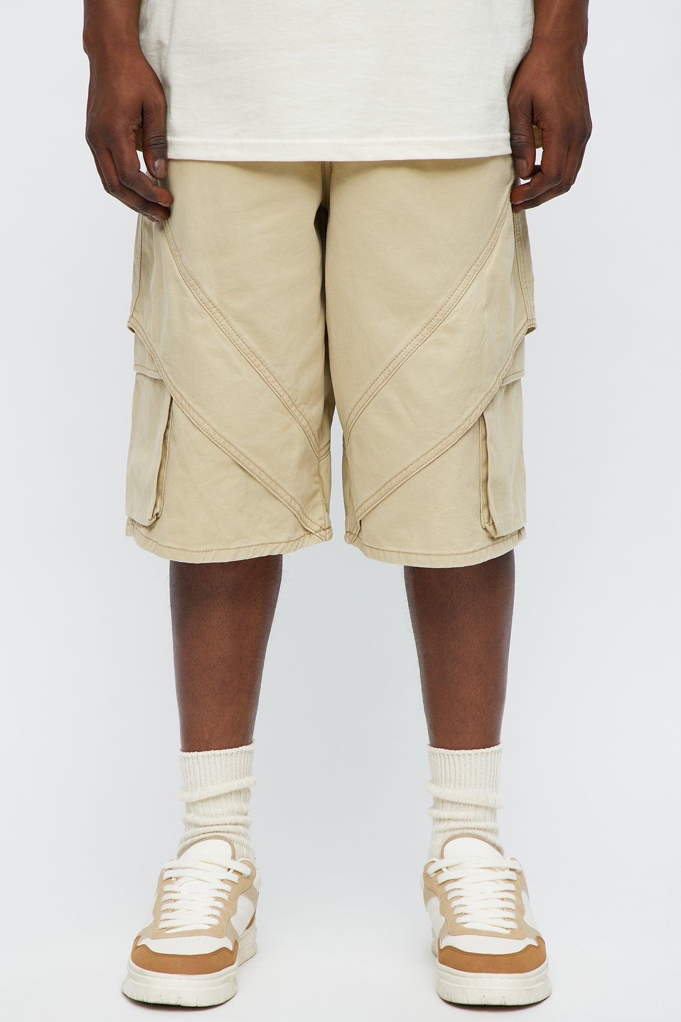 Baggy Hidden Lines Cargo Shorts - Tan