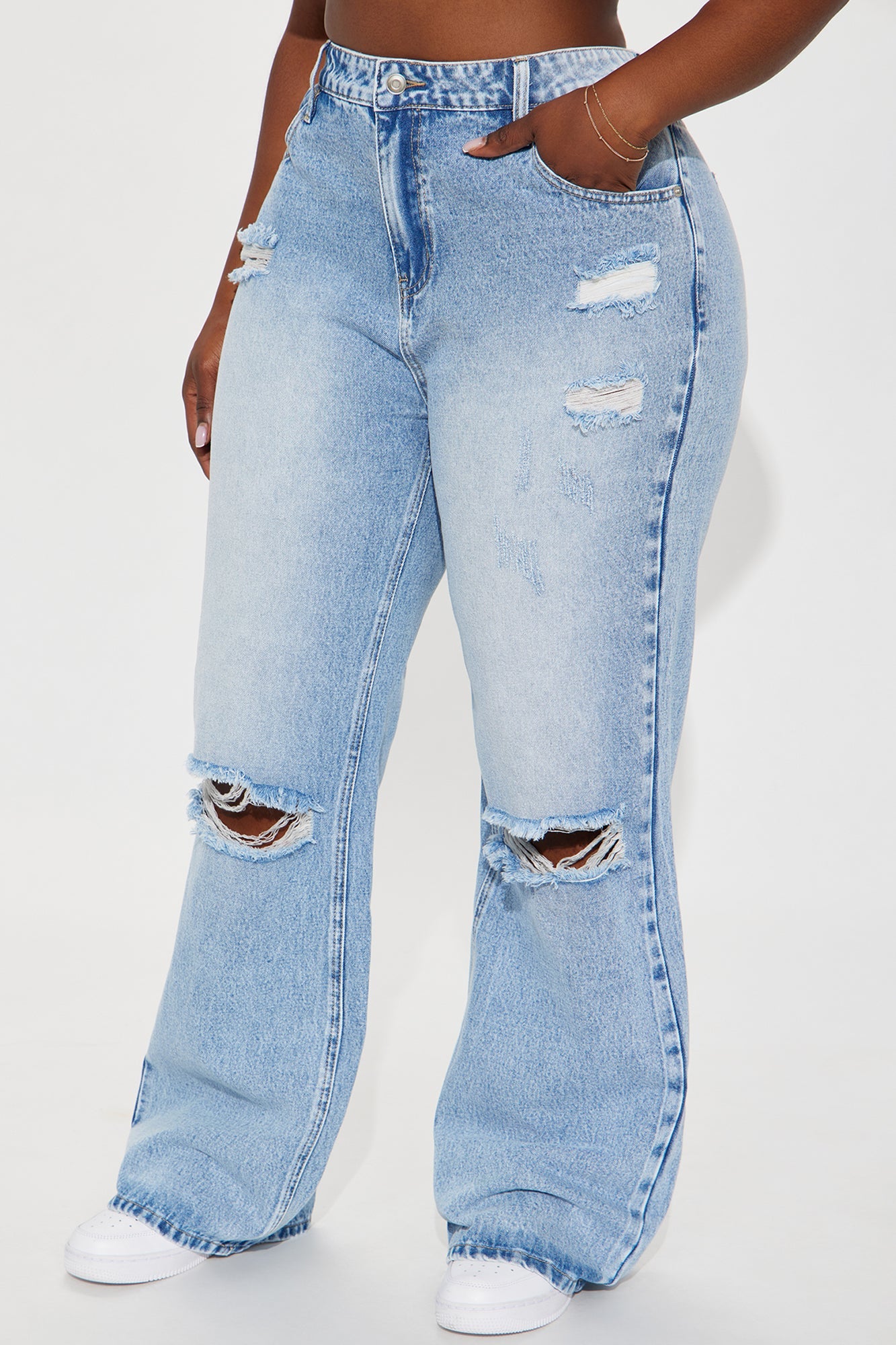 Wondering Why Ripped Straight Leg Jeans - Medium Wash
