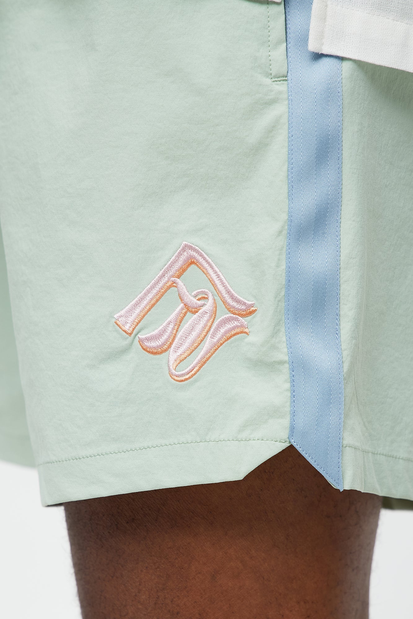 Chateau Essence Taped Swim Mid Trunk - Sage/combo