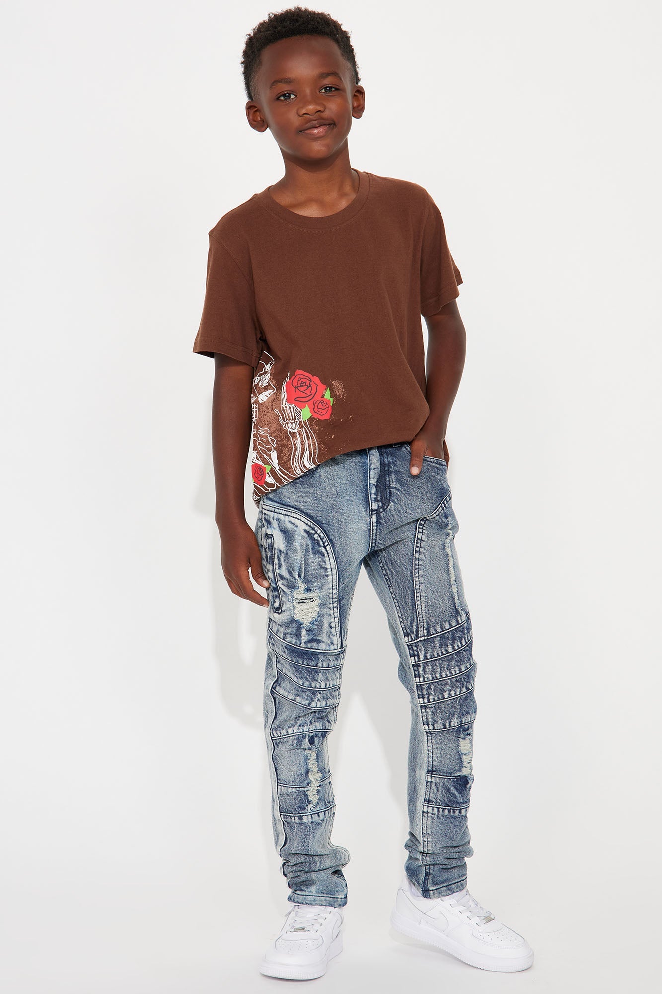 Mini Spreading Roses Short Sleeve Tee - Brown