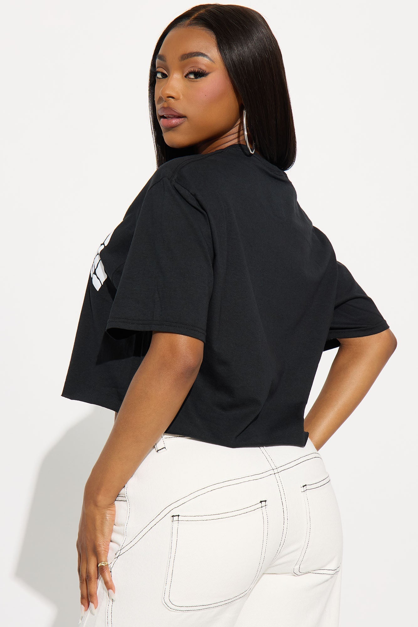 Skeleton Hands Cropped Tee - Black