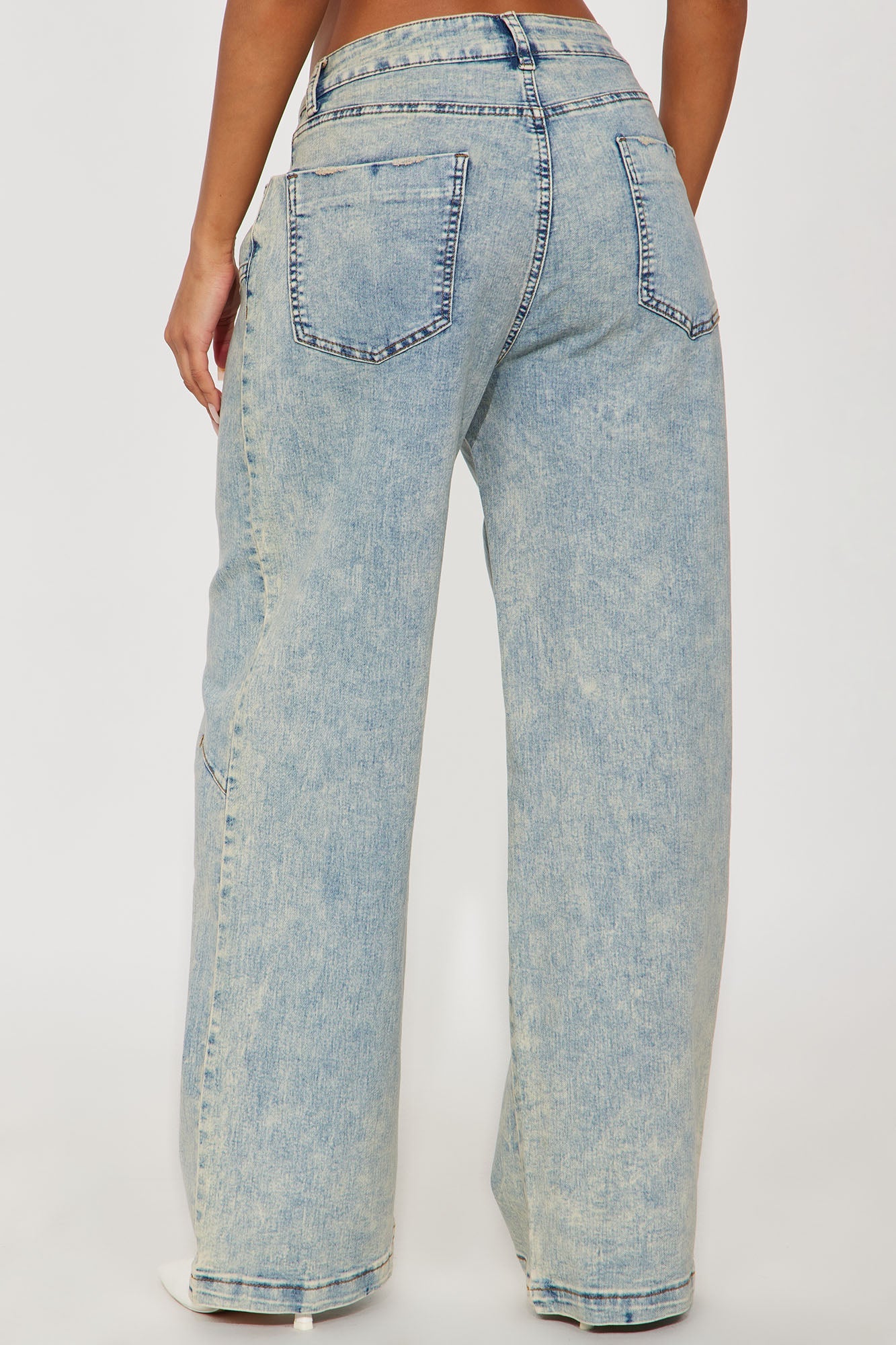 Worthwhile Buttonfly Wide Leg Jeans - Vintage Wash