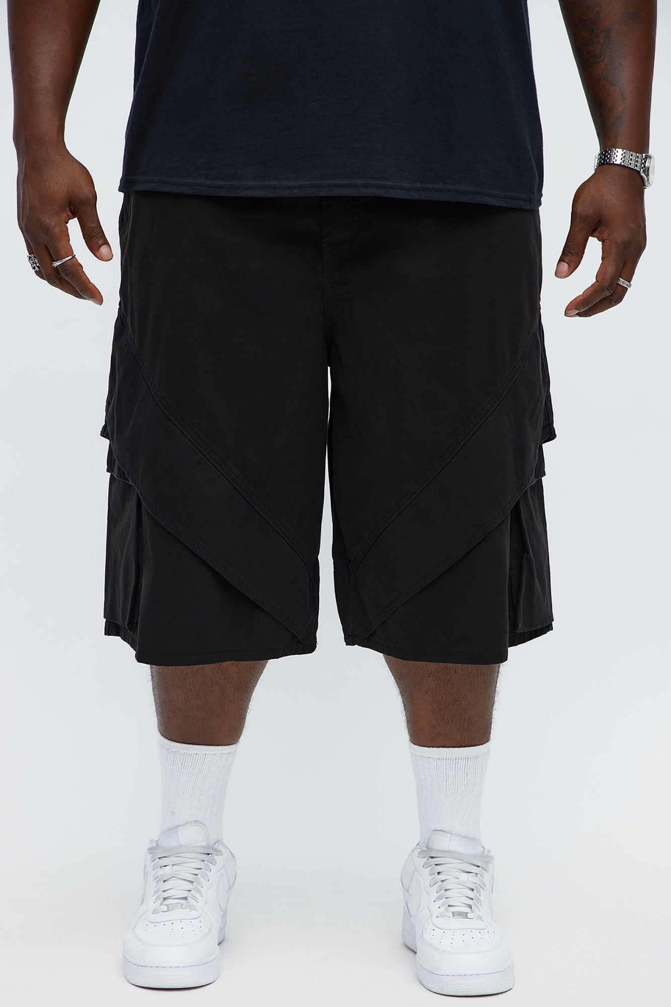 Baggy Hidden Lines Cargo Shorts - Black