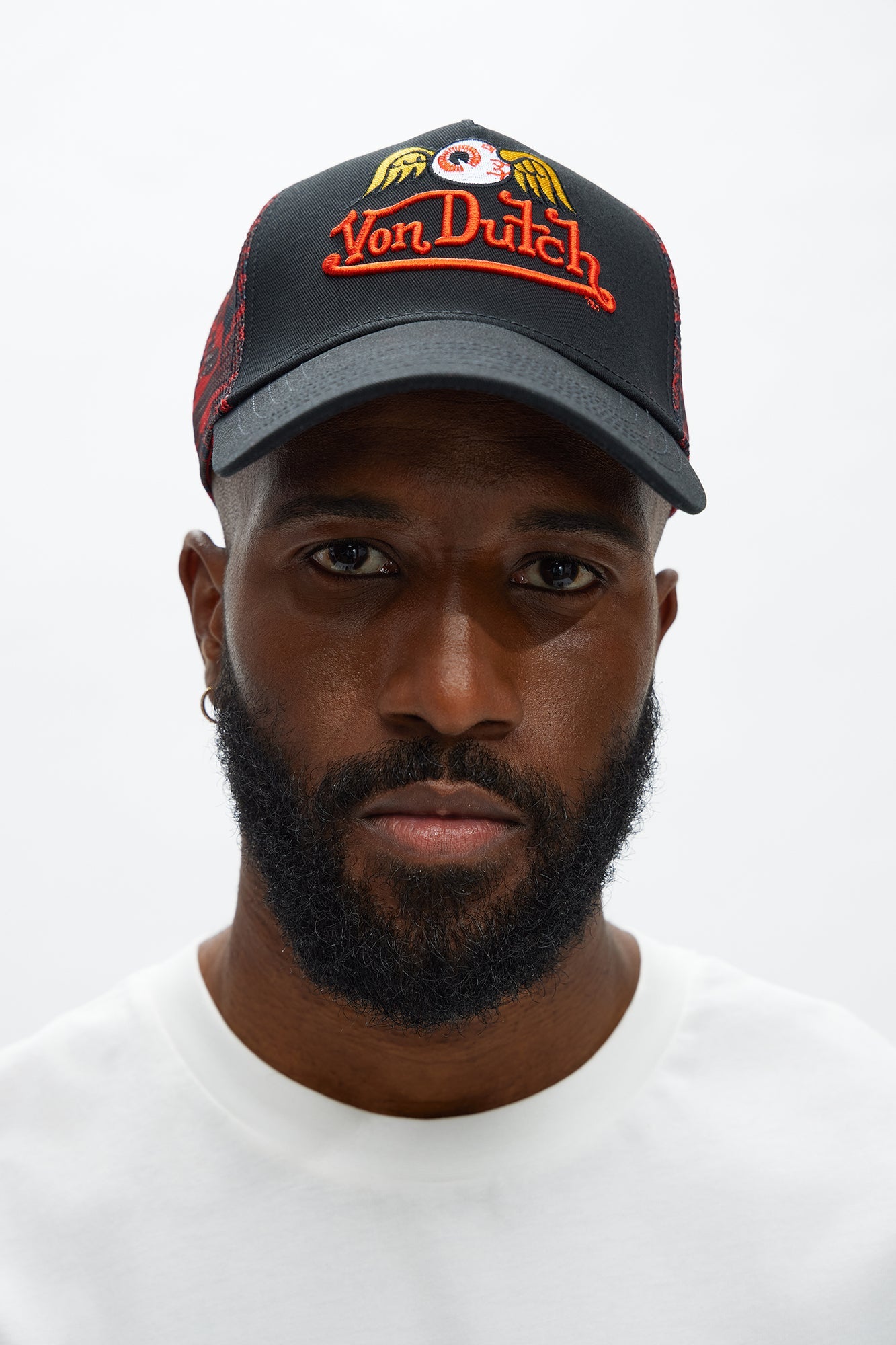 Von Dutch Flying Eye Camo Trucker Hat - Black/Red