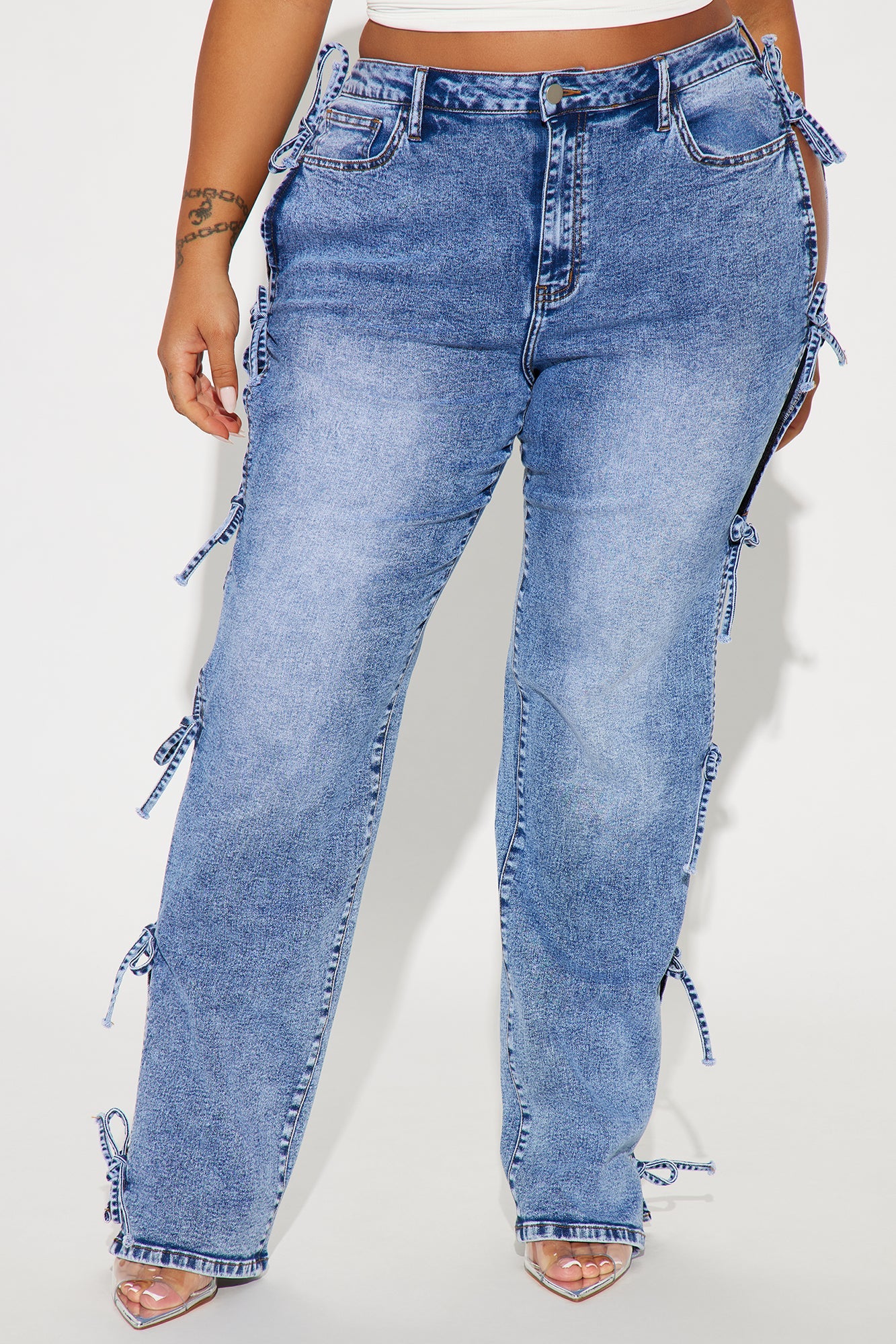 Tied In A Bow Stretch Straight Leg Jeans - Medium Wash