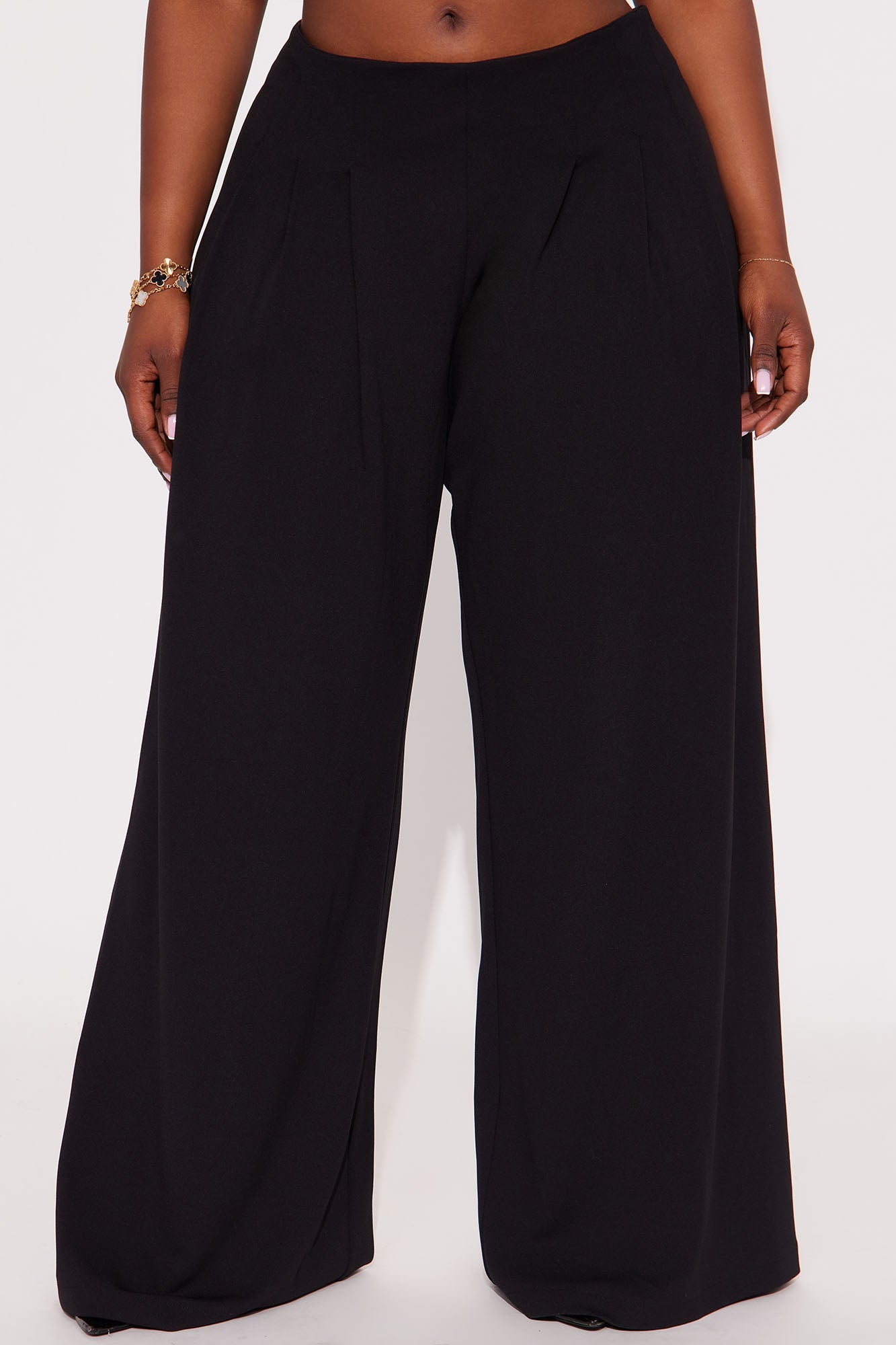Brigitte Crepe Knit Wide Leg Pleated Pant 33″ - Black