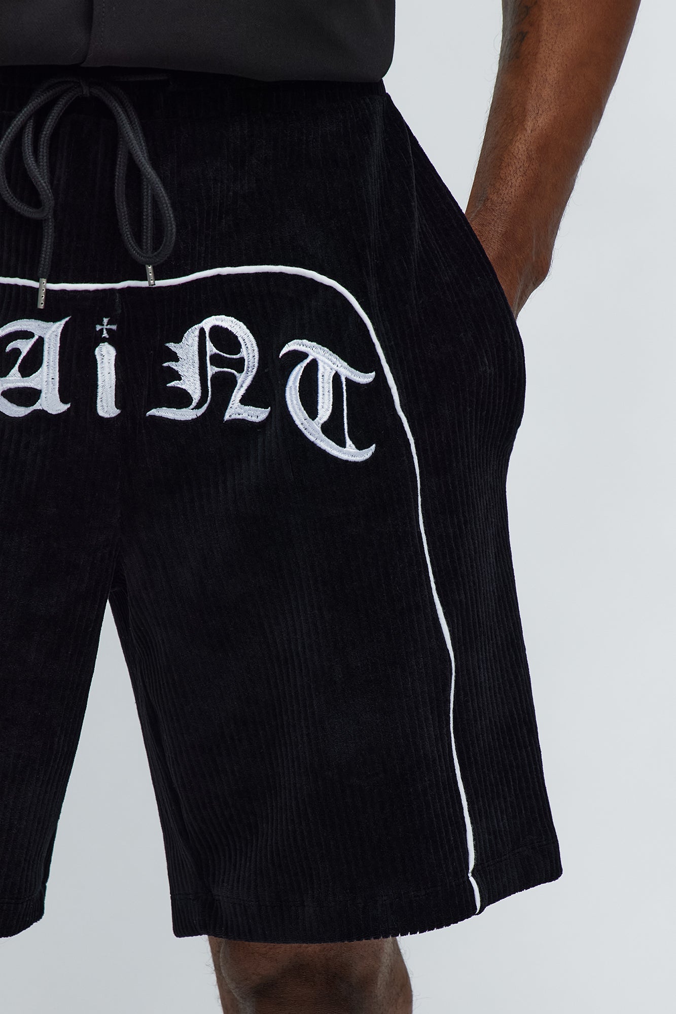 Saint Sweatshort - Black