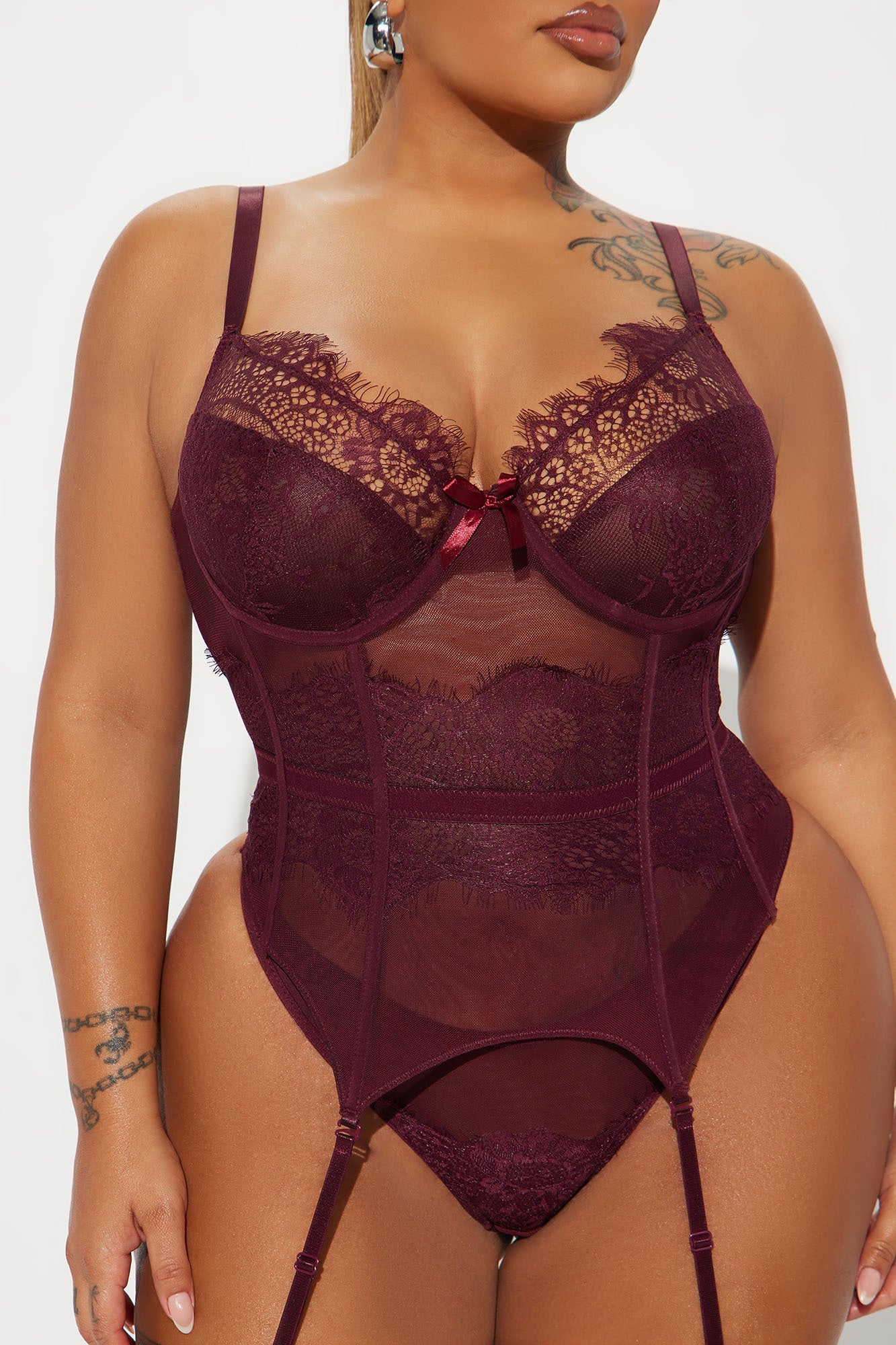 Get Into It 3 Piece Garter Set - Burgundy