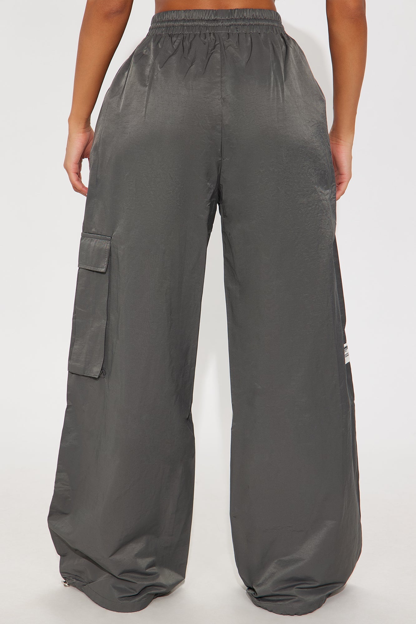 What She Knows Windbreaker Track Pant - Grey