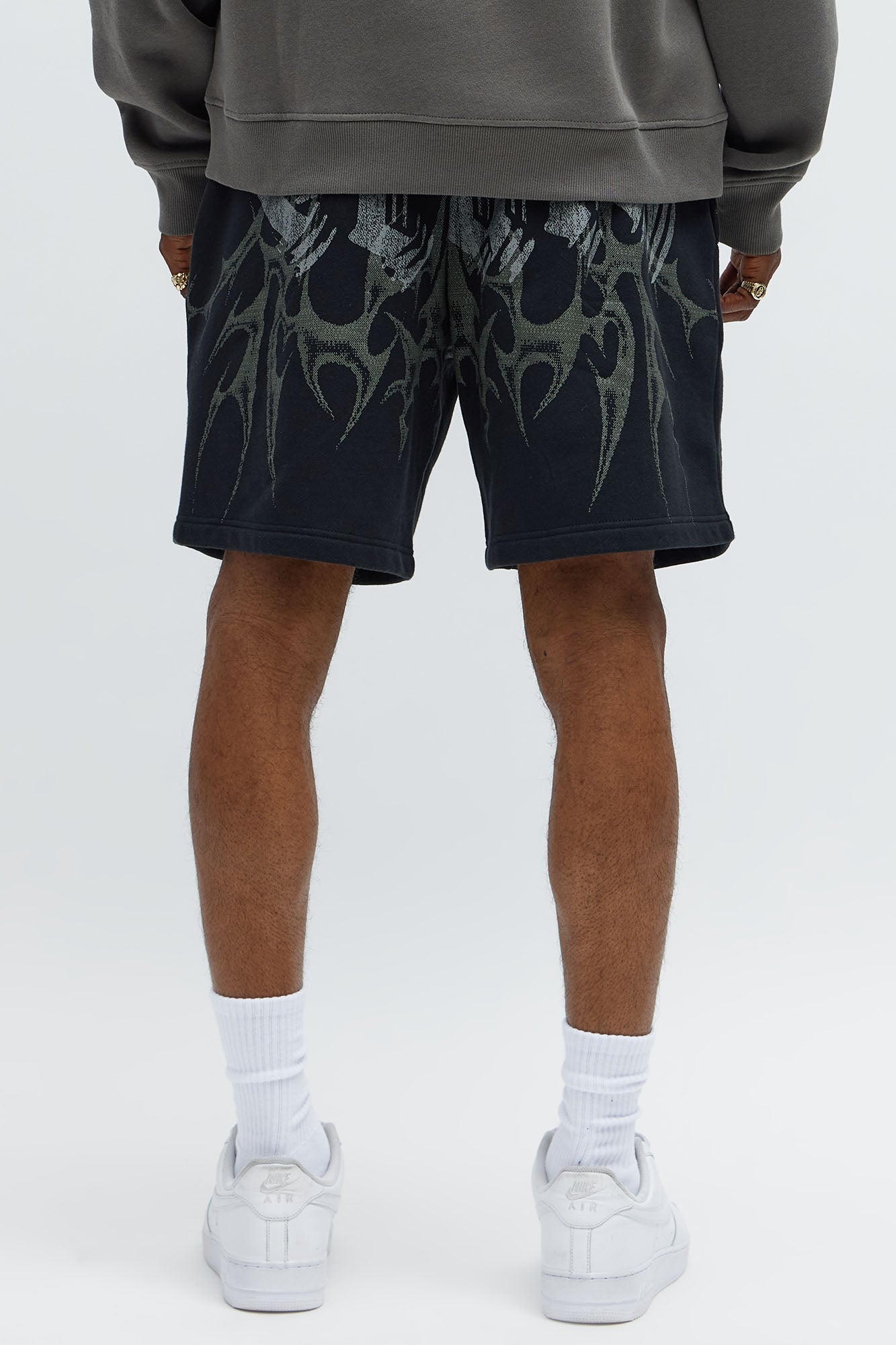 Rebel Truth Baggy Sweatshort - Black/combo