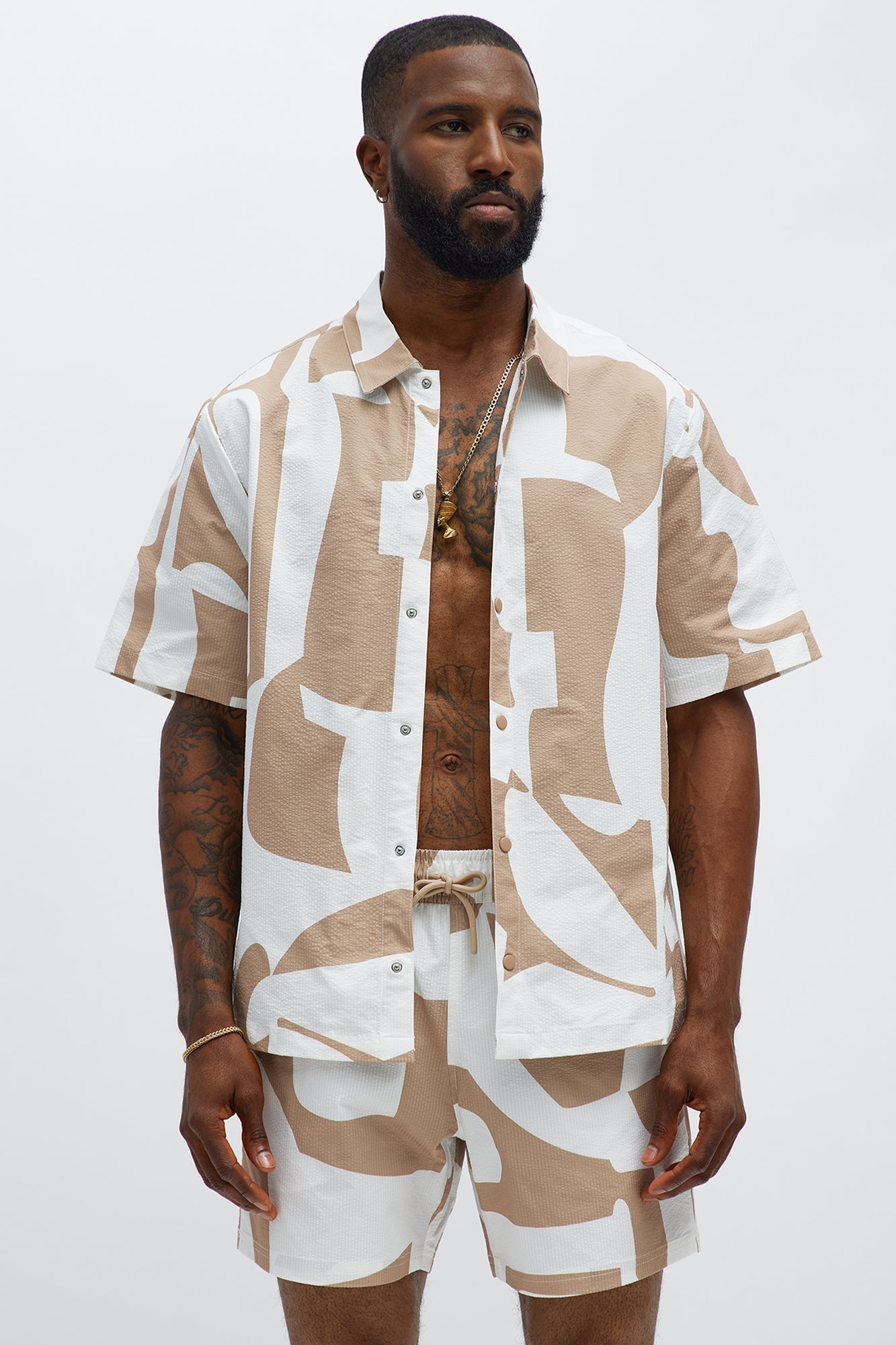 Seersucker Abstract Geo Printed Closed Collar Shirt - Tan/Multi