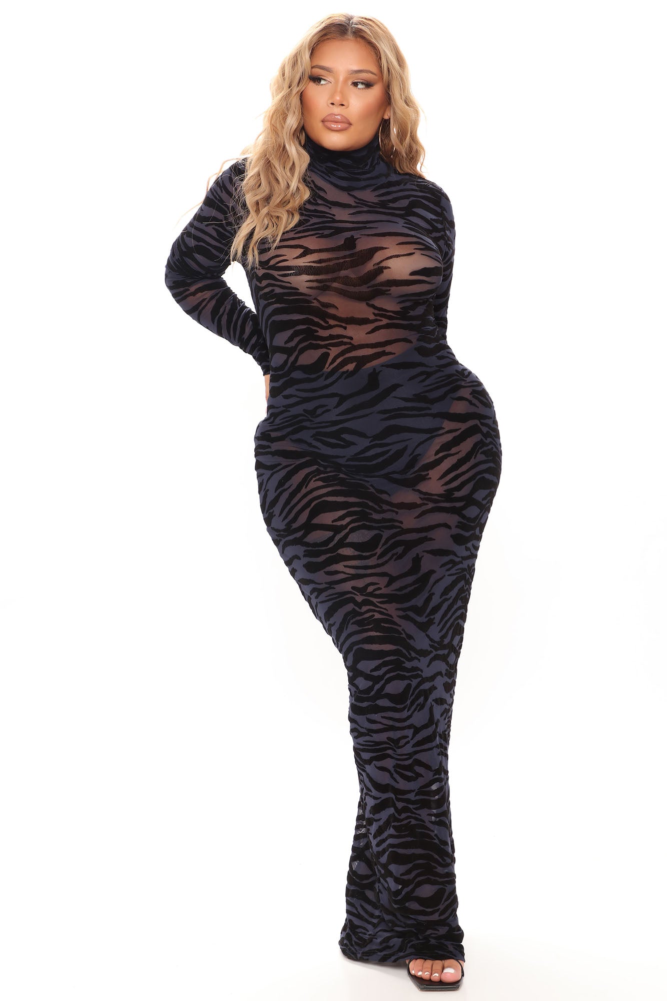 Mysterious Vibes Maxi Dress - Navy/combo