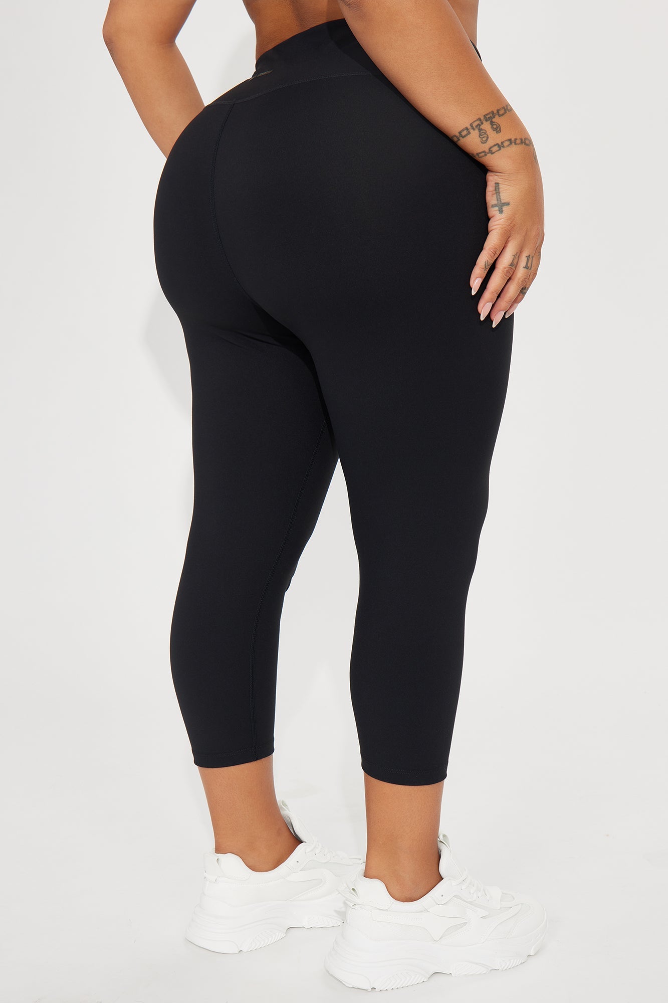 Flexibility Super Soft Capri Active Legging - Black