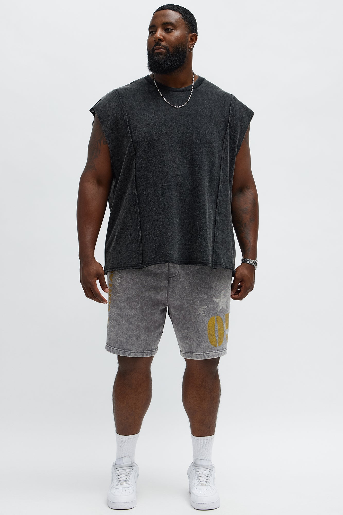 Build Character Baggy Sweatshort - Grey