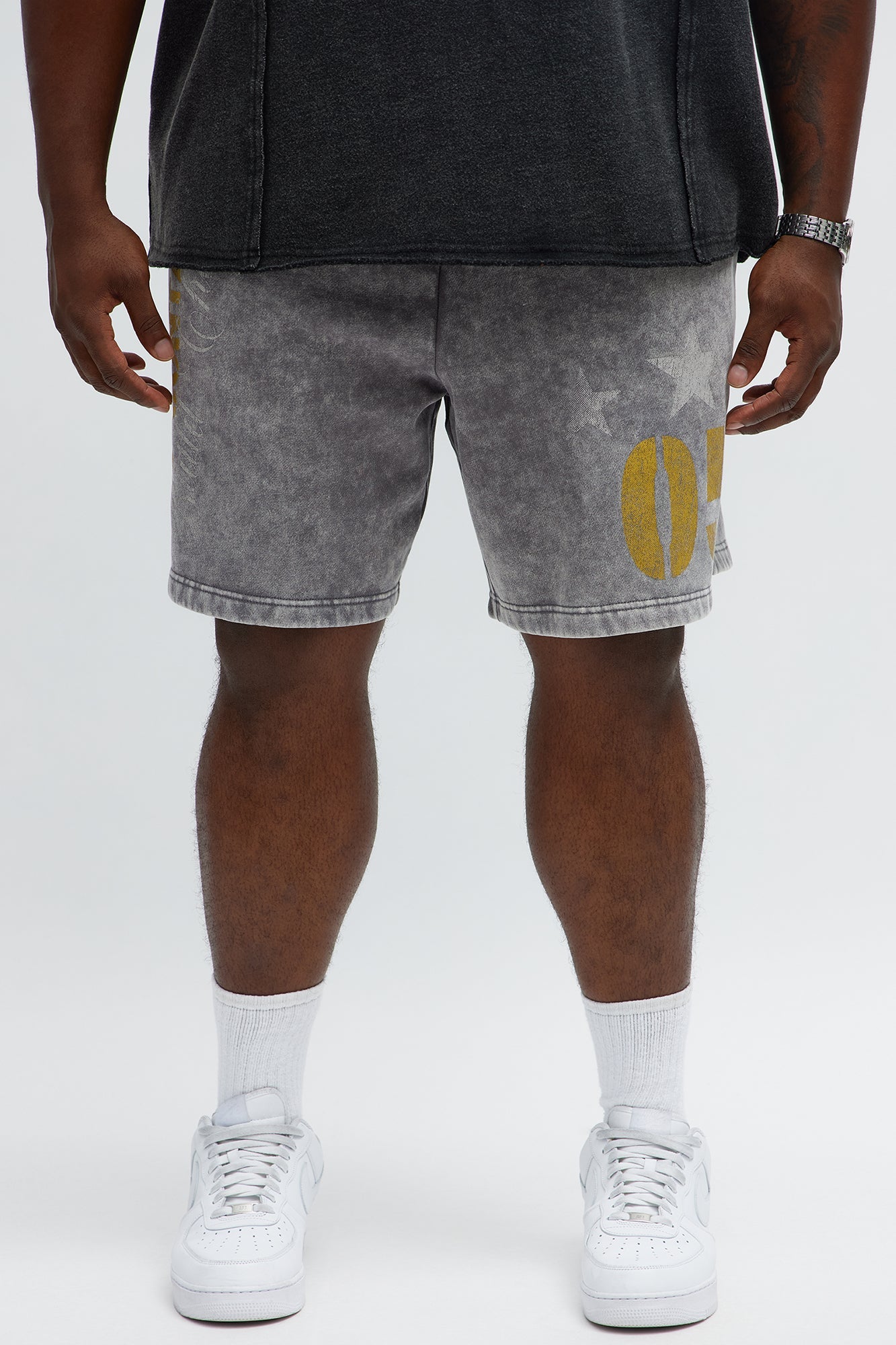 Build Character Baggy Sweatshort - Grey