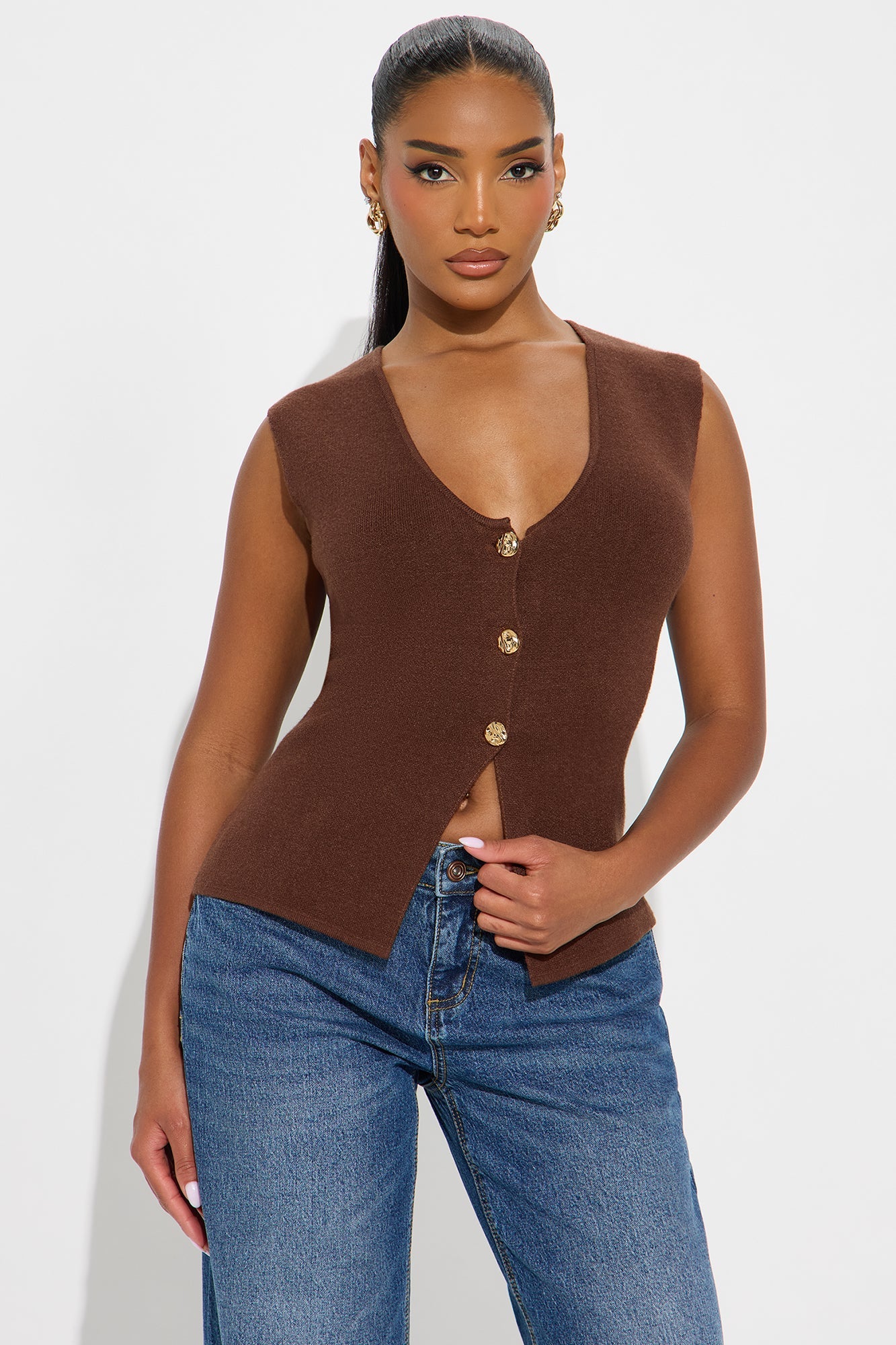Look Closer Hardware Vest - Brown