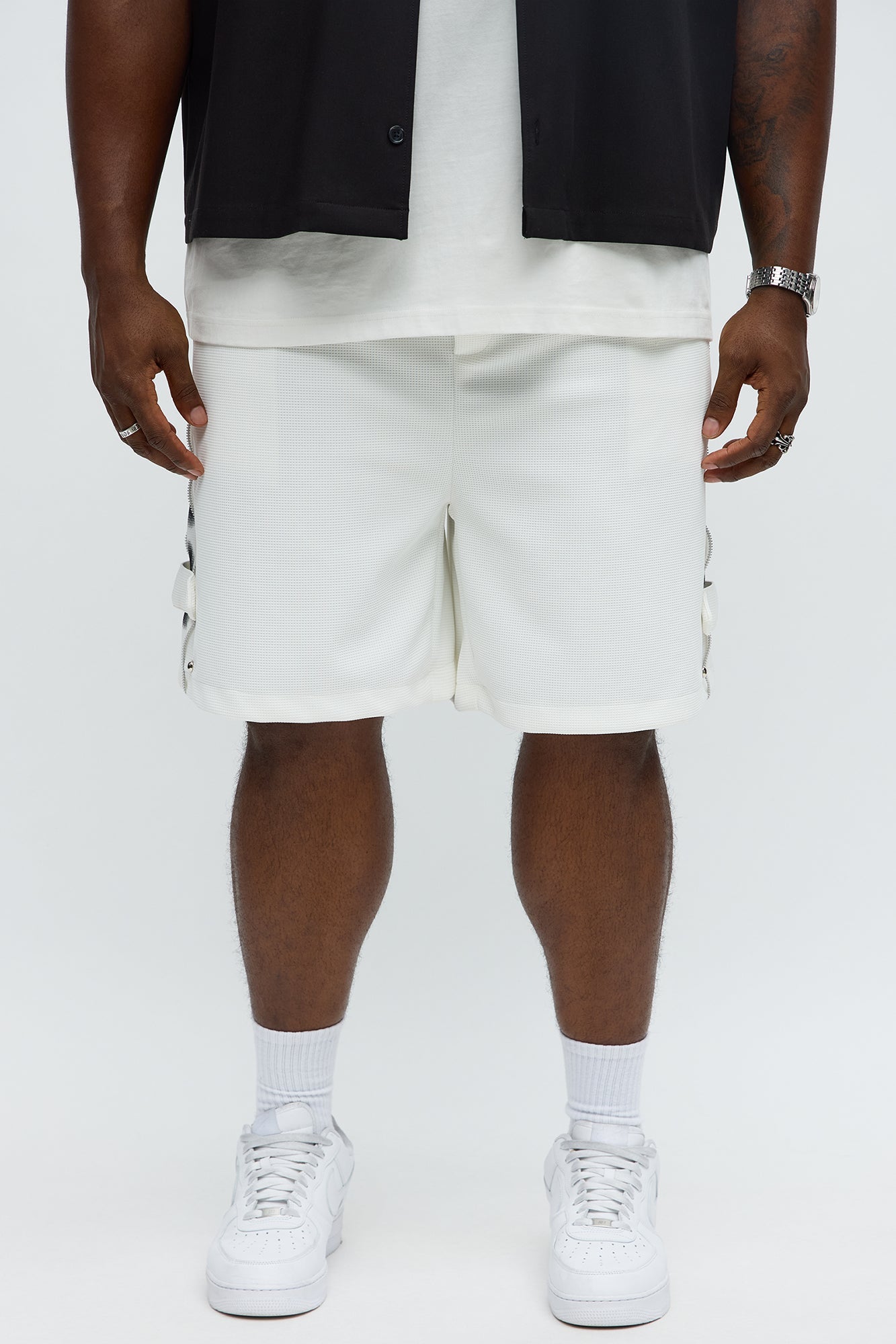 Relaxed Bright Stars Studded Sweatshorts - White