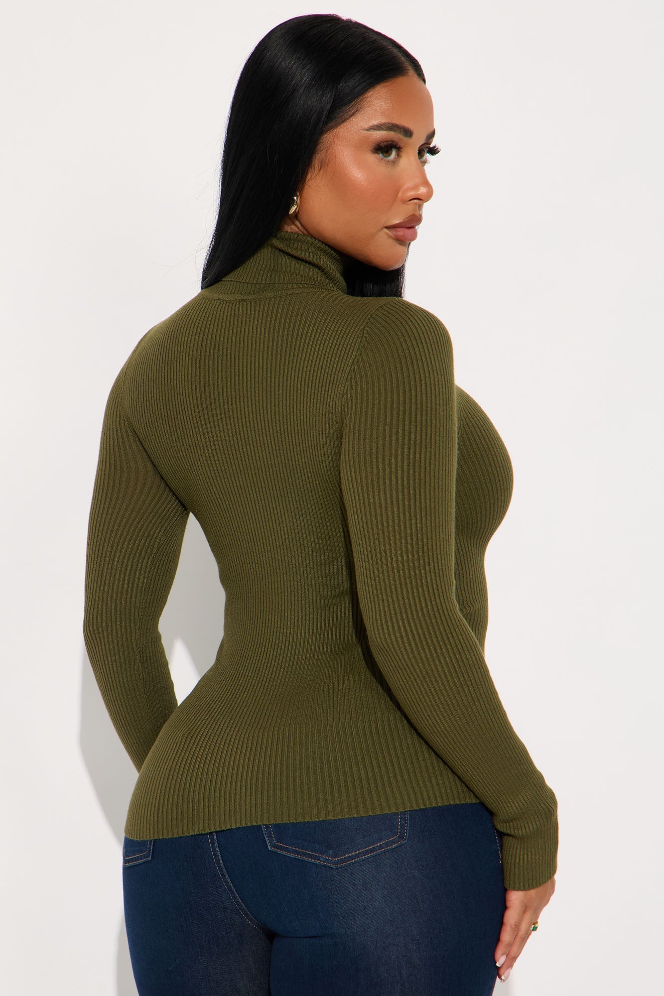 Tara Turtle Neck Sweater - Olive