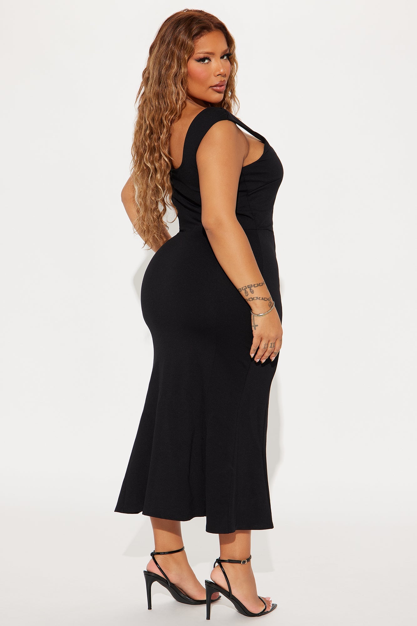 Building An Empire Fit and Flare Midi Dress - Black