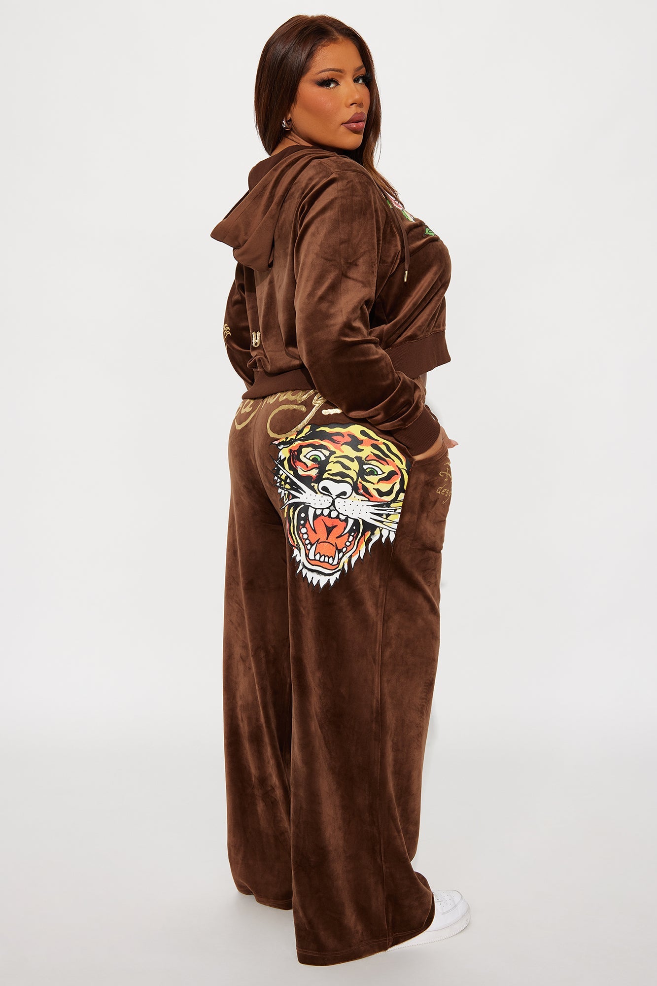 Ed Hardy Tiger Retro Velour Pant Set - Chocolate