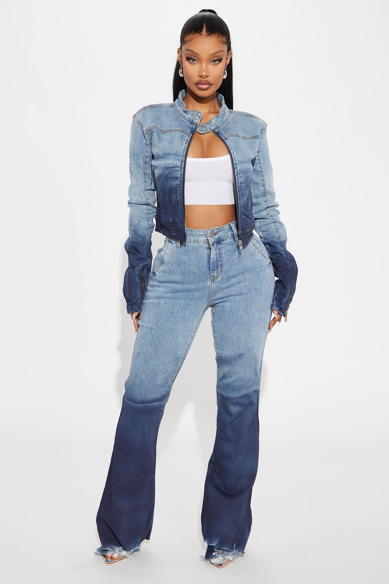 Out Of Reach Ombre Straight Leg Jeans - Medium Wash