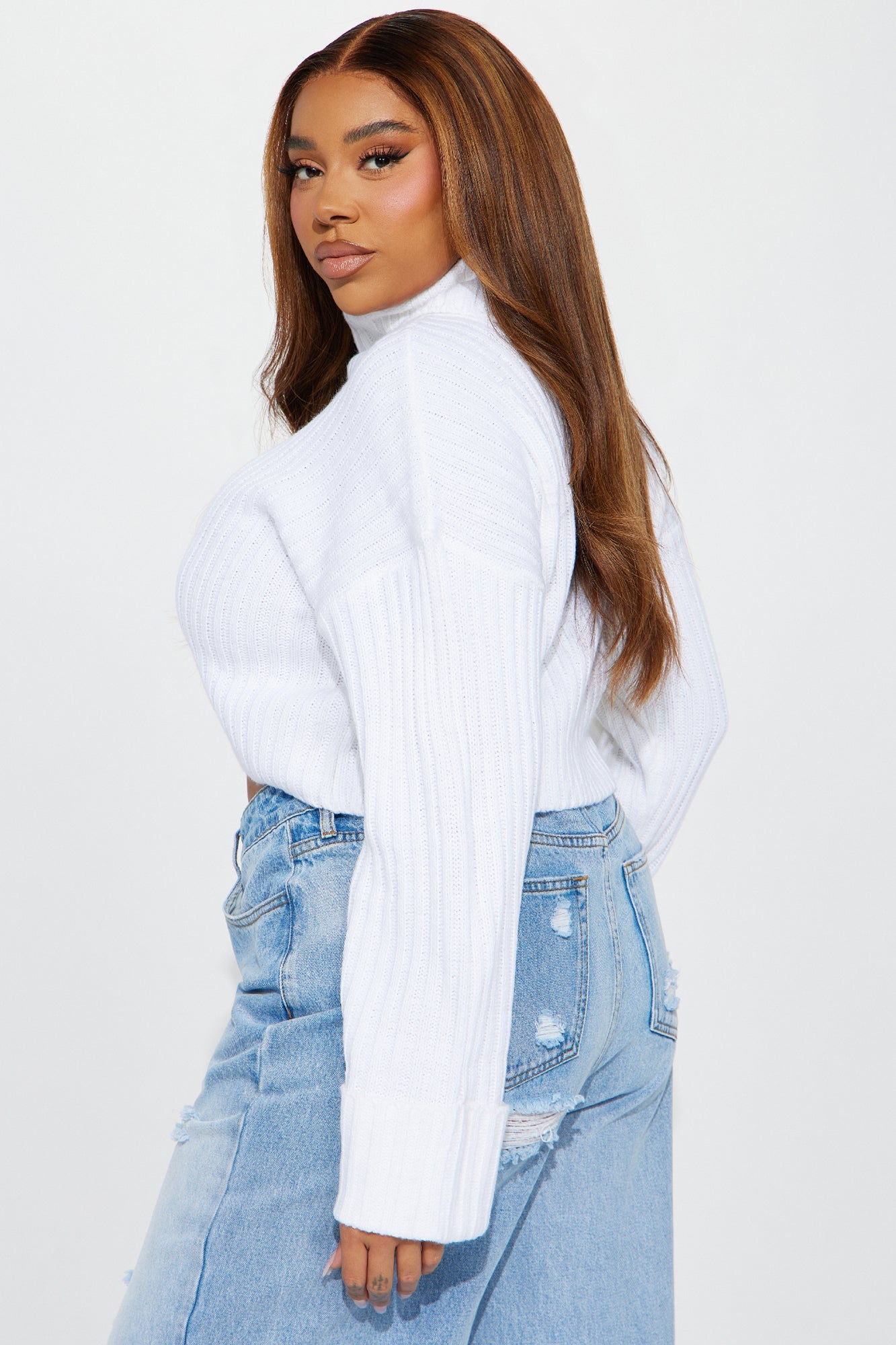 Saree Turtleneck Sweater - White