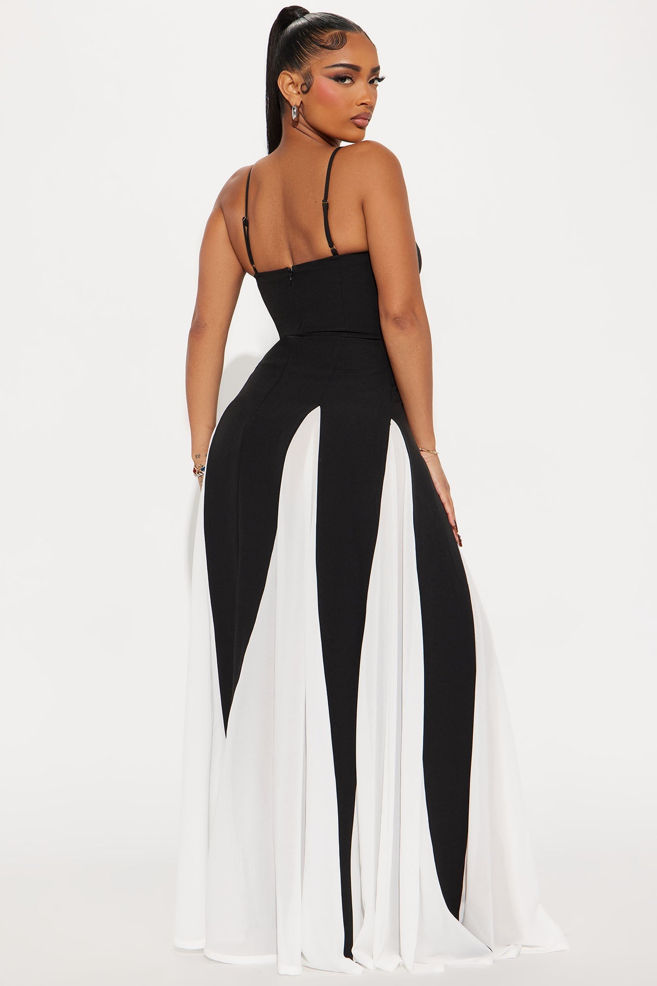 Molly Contrast Maxi Dress - Black/White