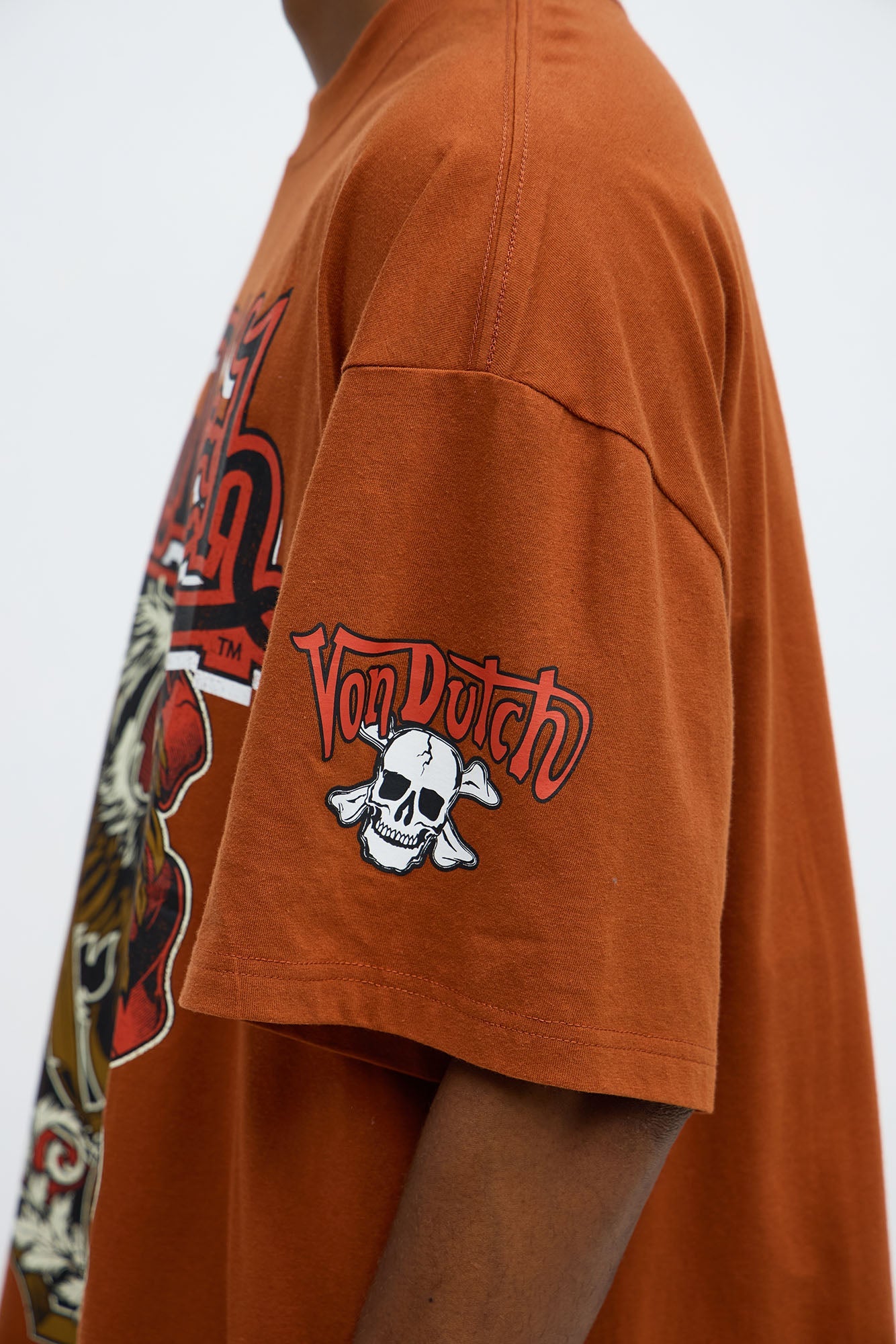 Oversized Von Dutch Eagle Wings Tee - Brown