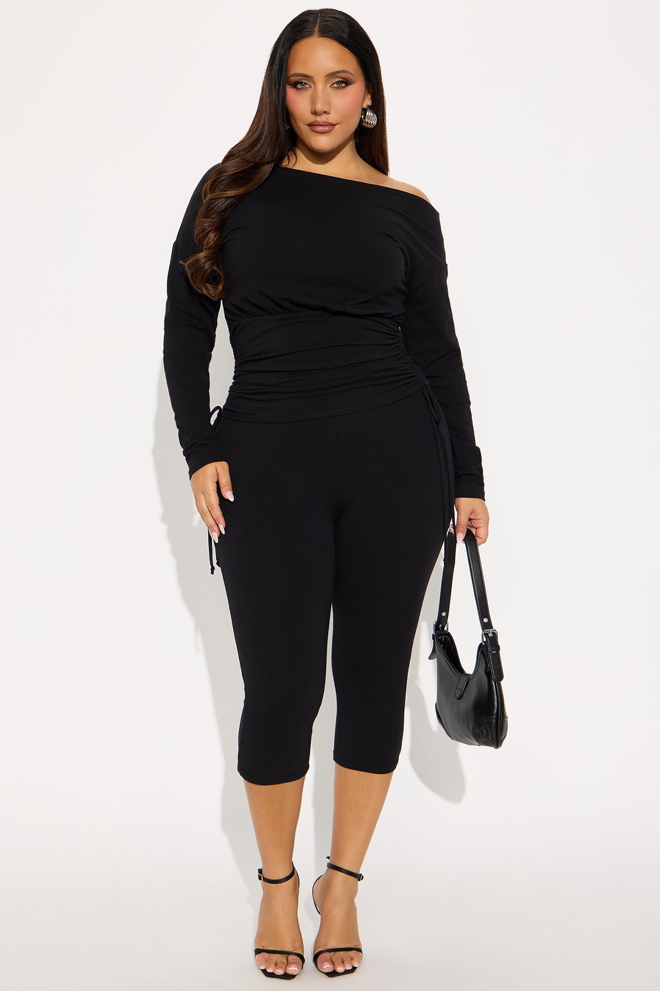 Huda Ruched Off Shoulder Capri Set - Black