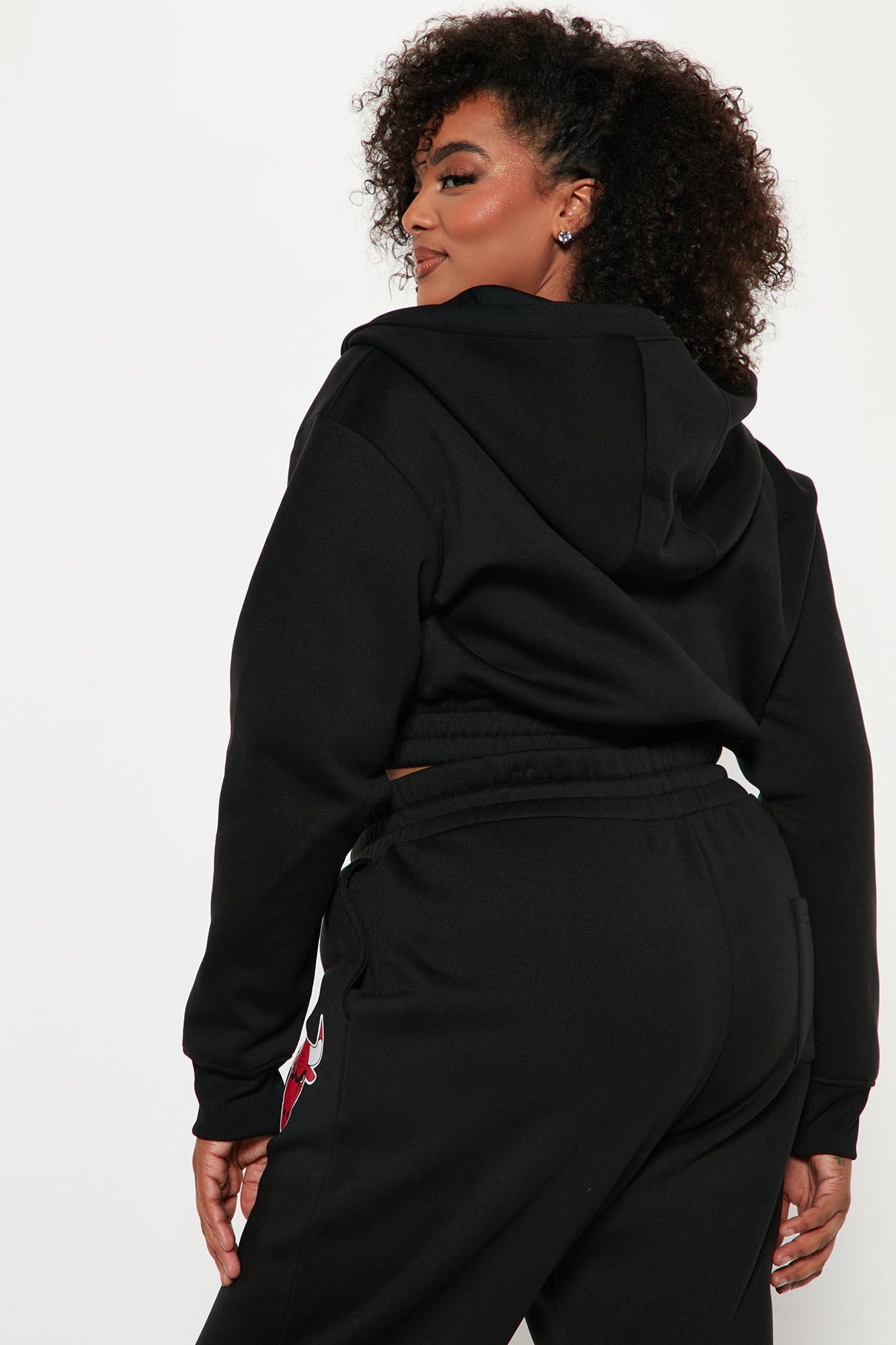 Bulls Cropped Zip Hoodie - Black