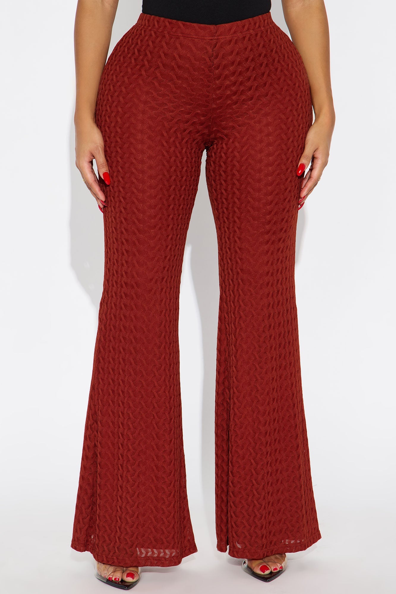Nikki Textured Flare Pant 33″ - Red