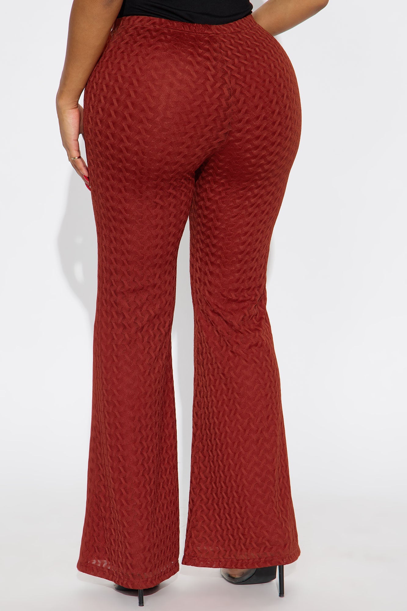 Nikki Textured Flare Pant 33″ - Red