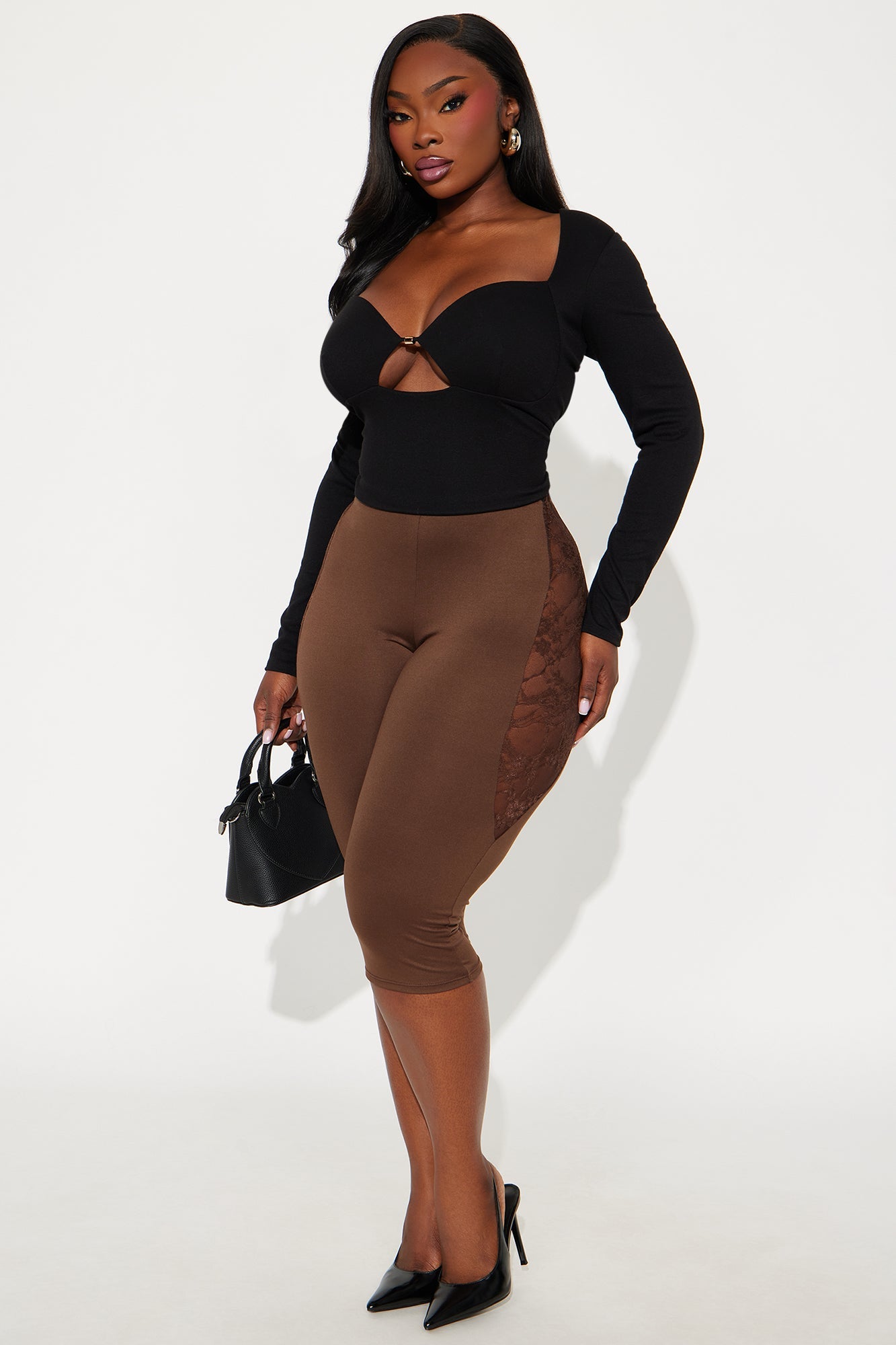 Beneath The Thorns Lace Capri Legging - Mocha