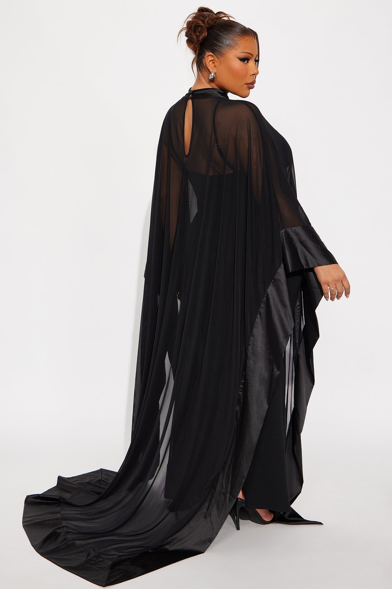 Love Note Mesh Gown - Black
