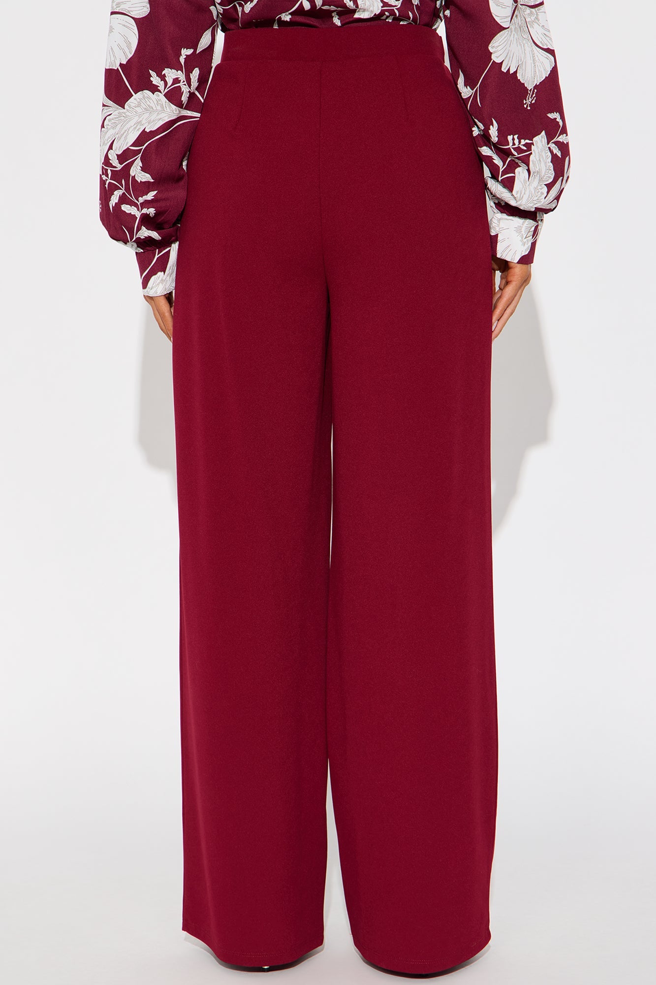 Innocent Promise Crepe Knit Wide Leg Pant 31 - Wine