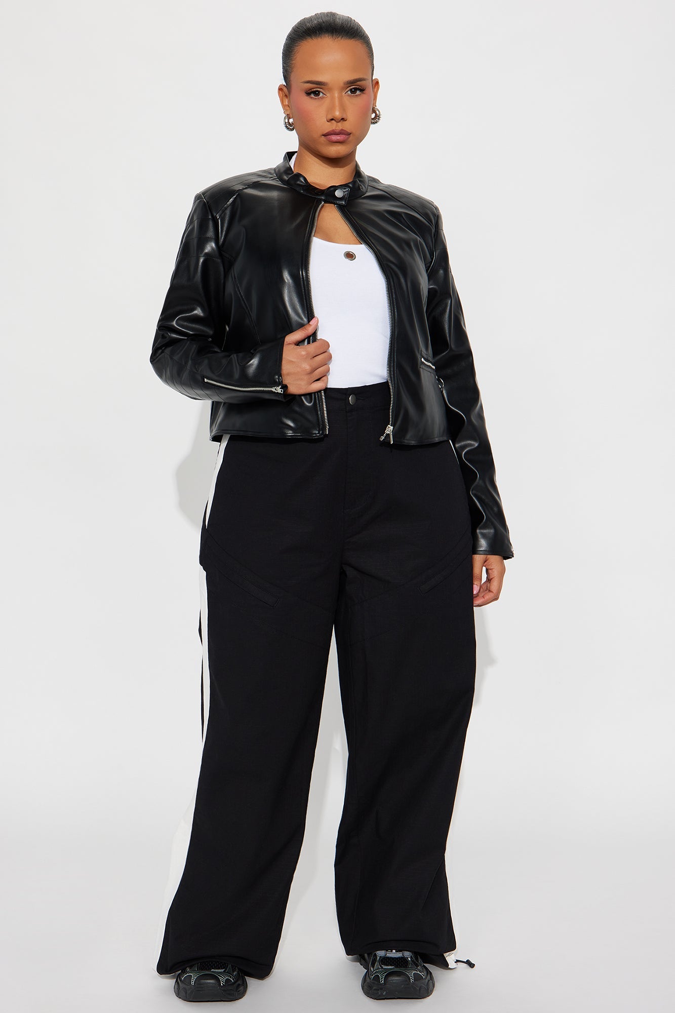 Alana Textured Wide Leg Jogger 33″ - Black/White