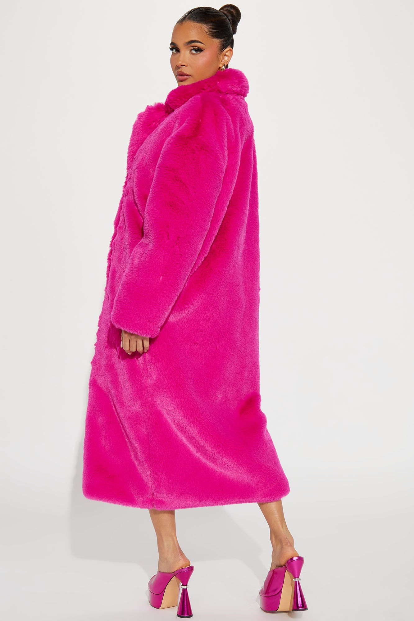 Night Of Fun Faux Fur Coat - Fuchsia