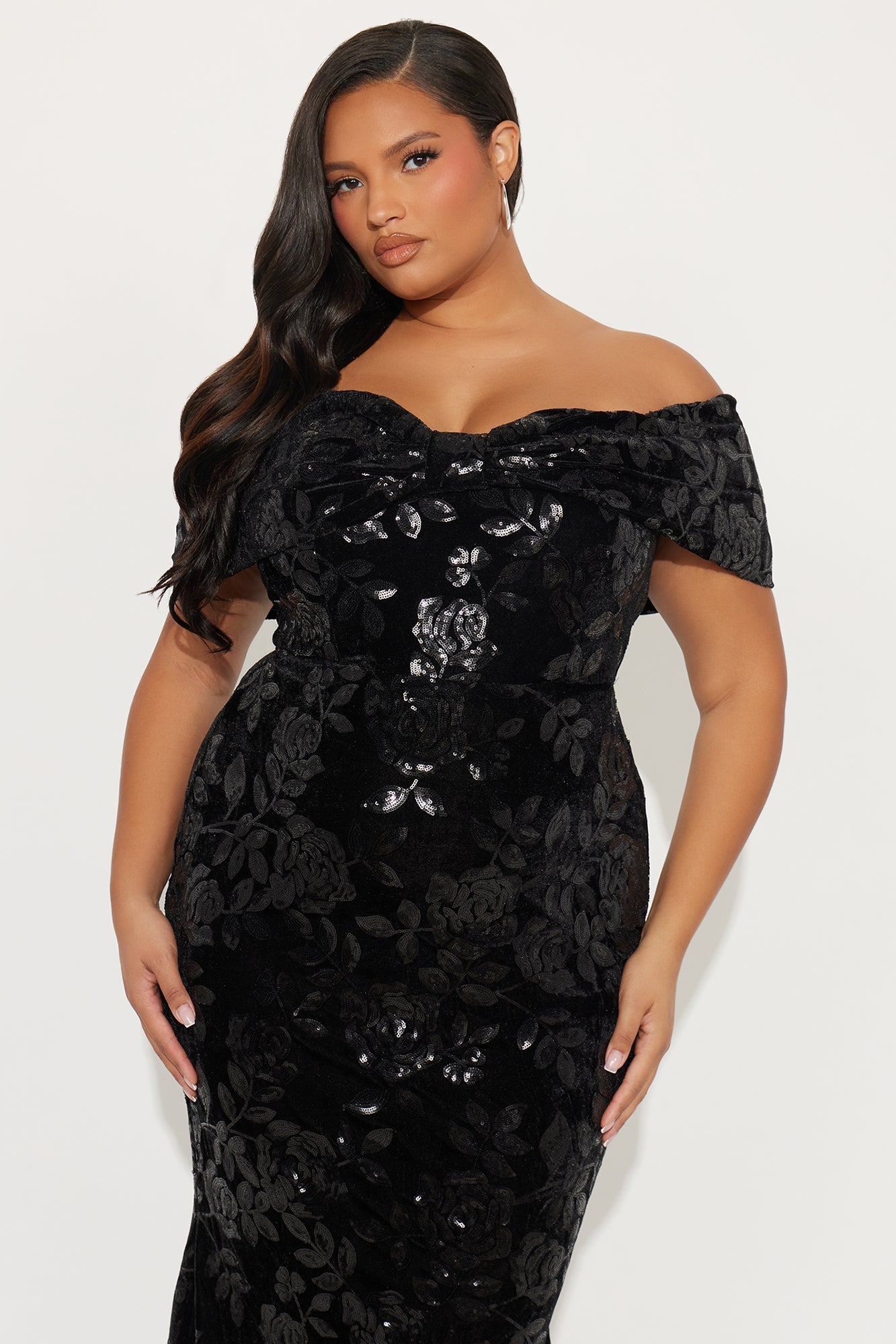 Amira Velvet Sequin Gown - Black