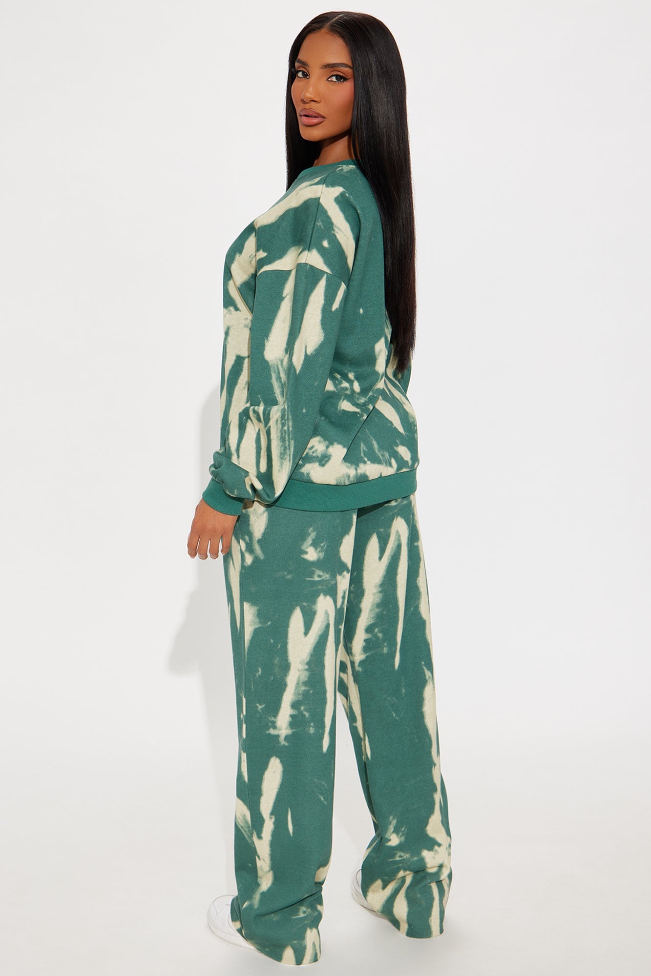 Society Ties Fleece Pant Set - Green/combo